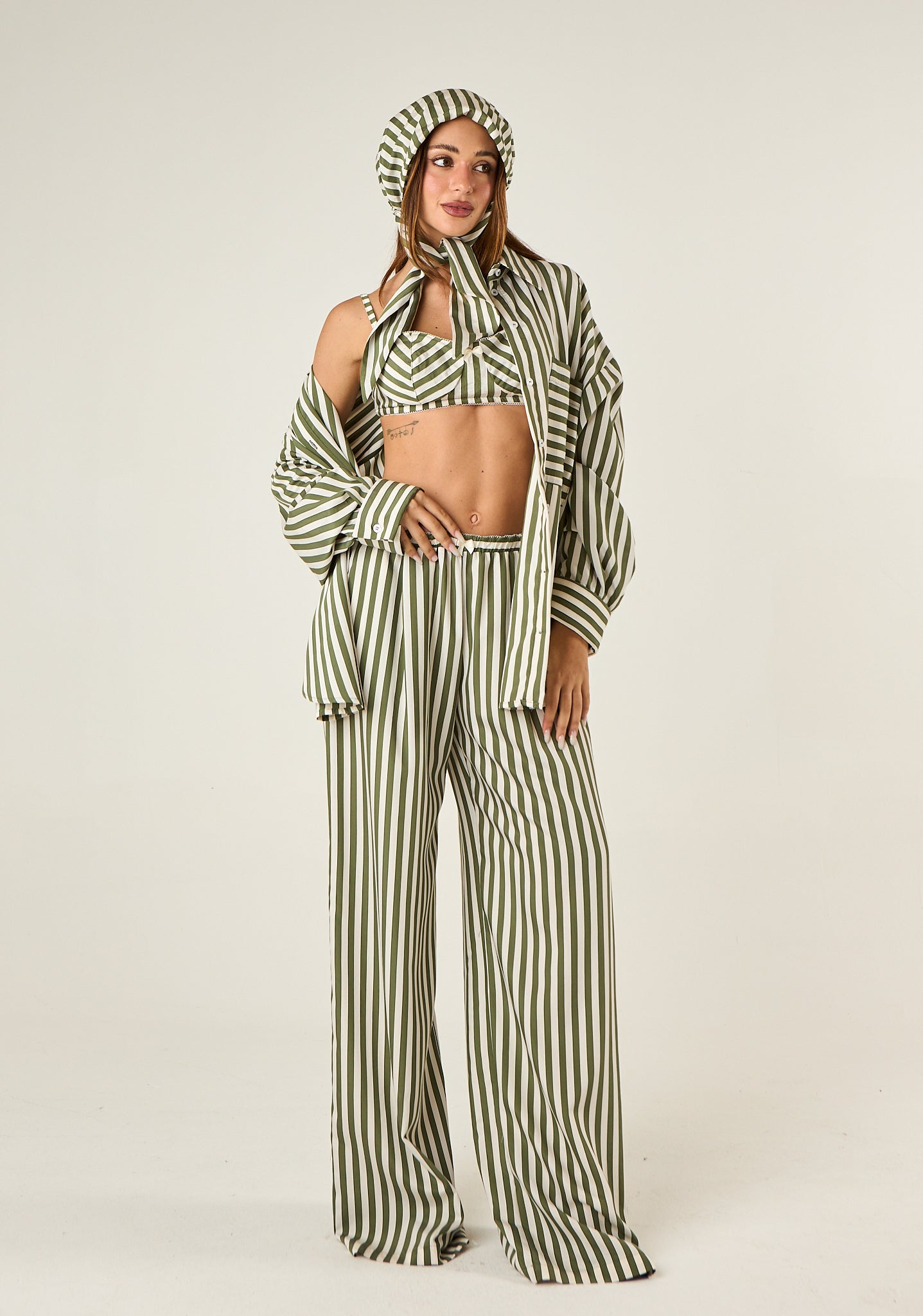Camicia over a righe