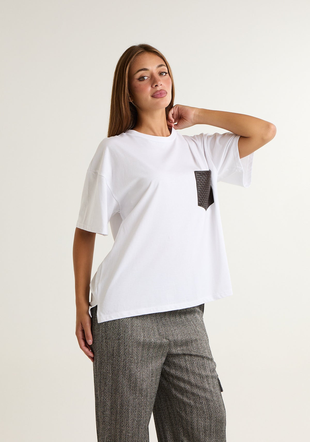 T-shirt con dettaglio tasca