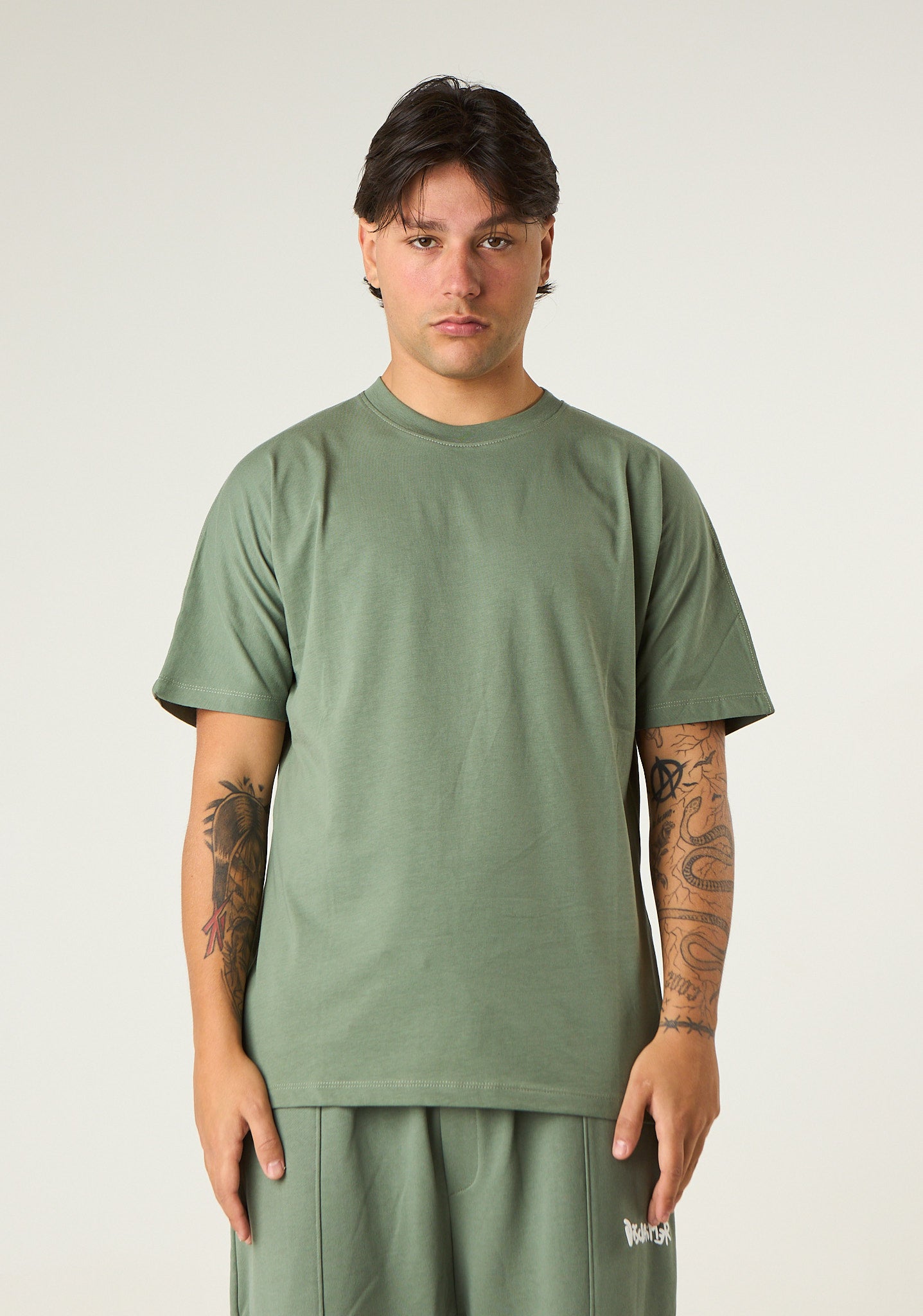 T-shirt con stampa a contrasto