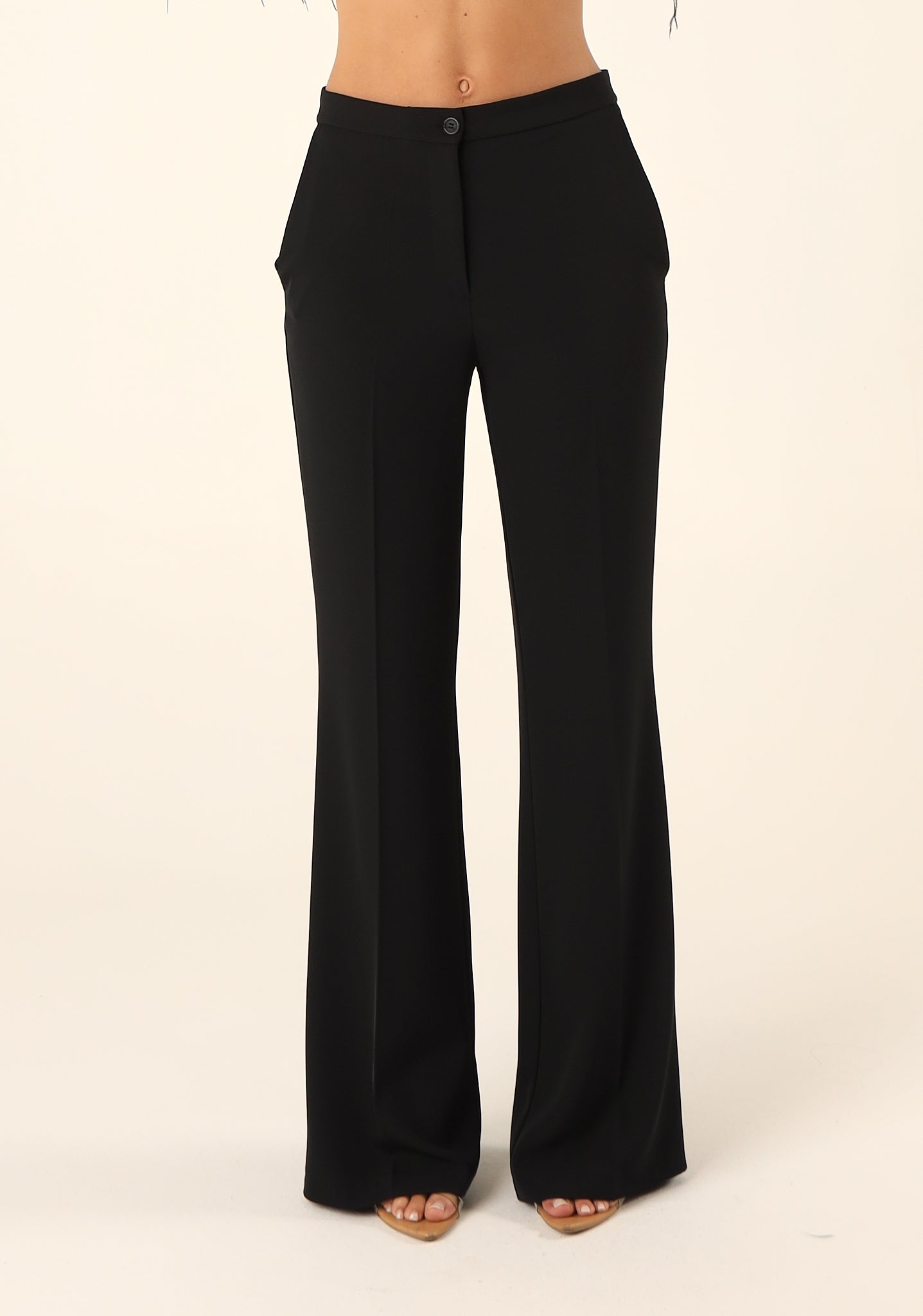 Pantalone a trombetta da completo