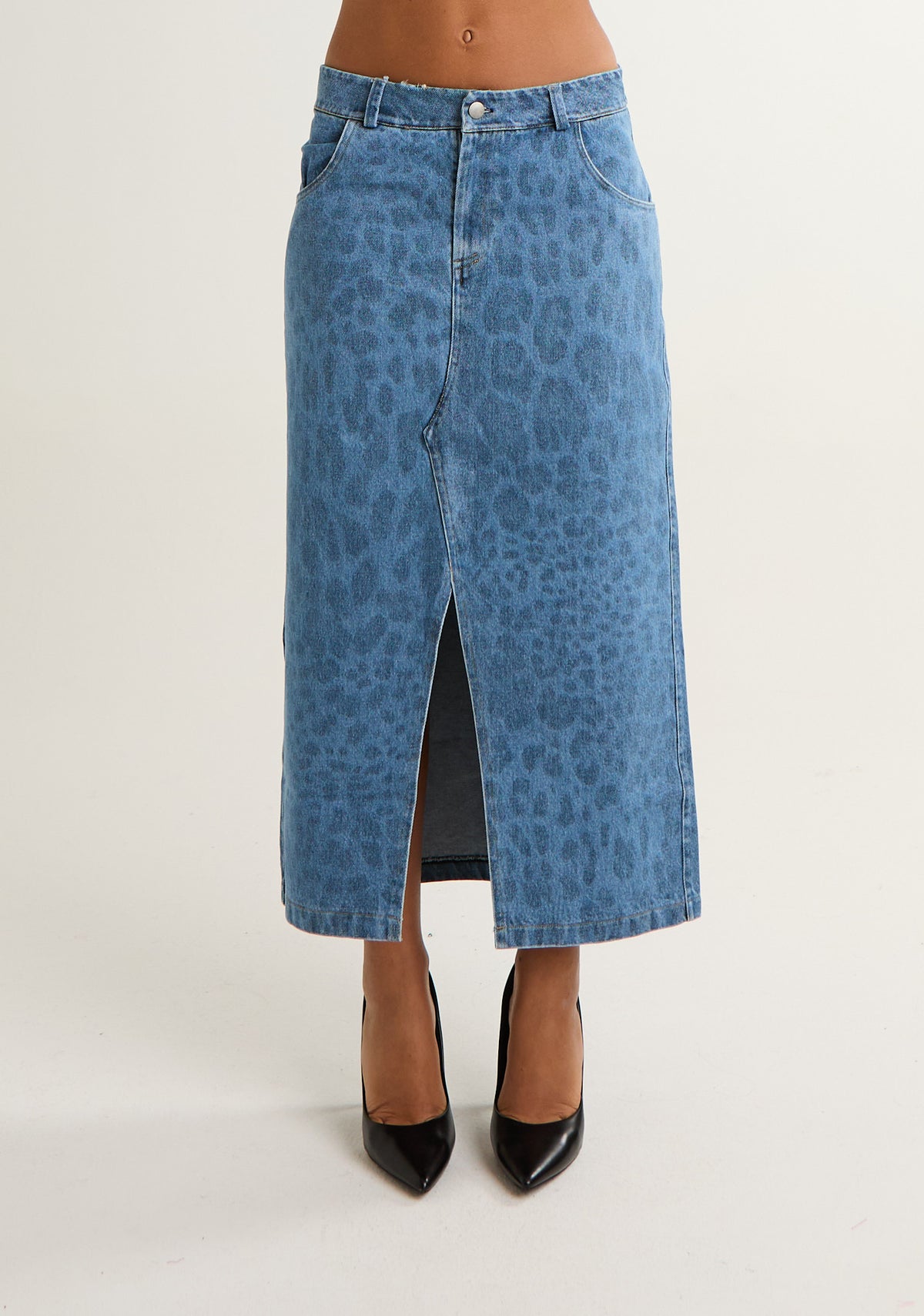 Gonna midi in denim maculato