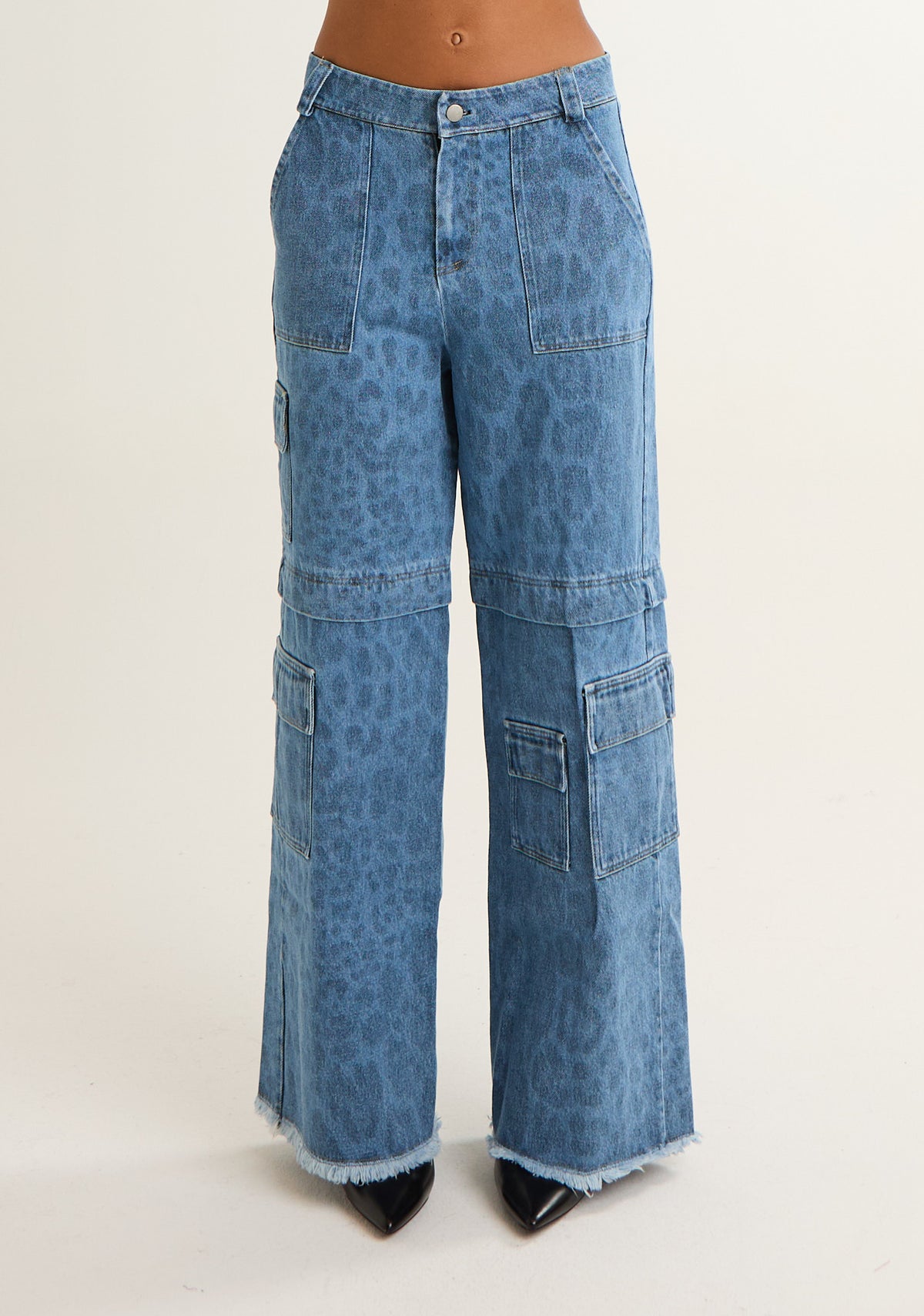 Jeans in denim maculato