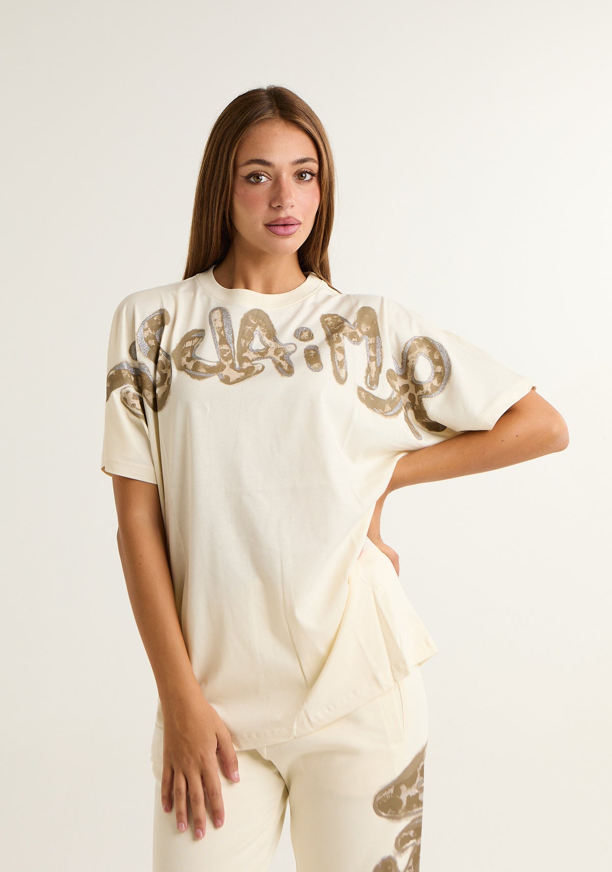 T-shirt con stampa frontale