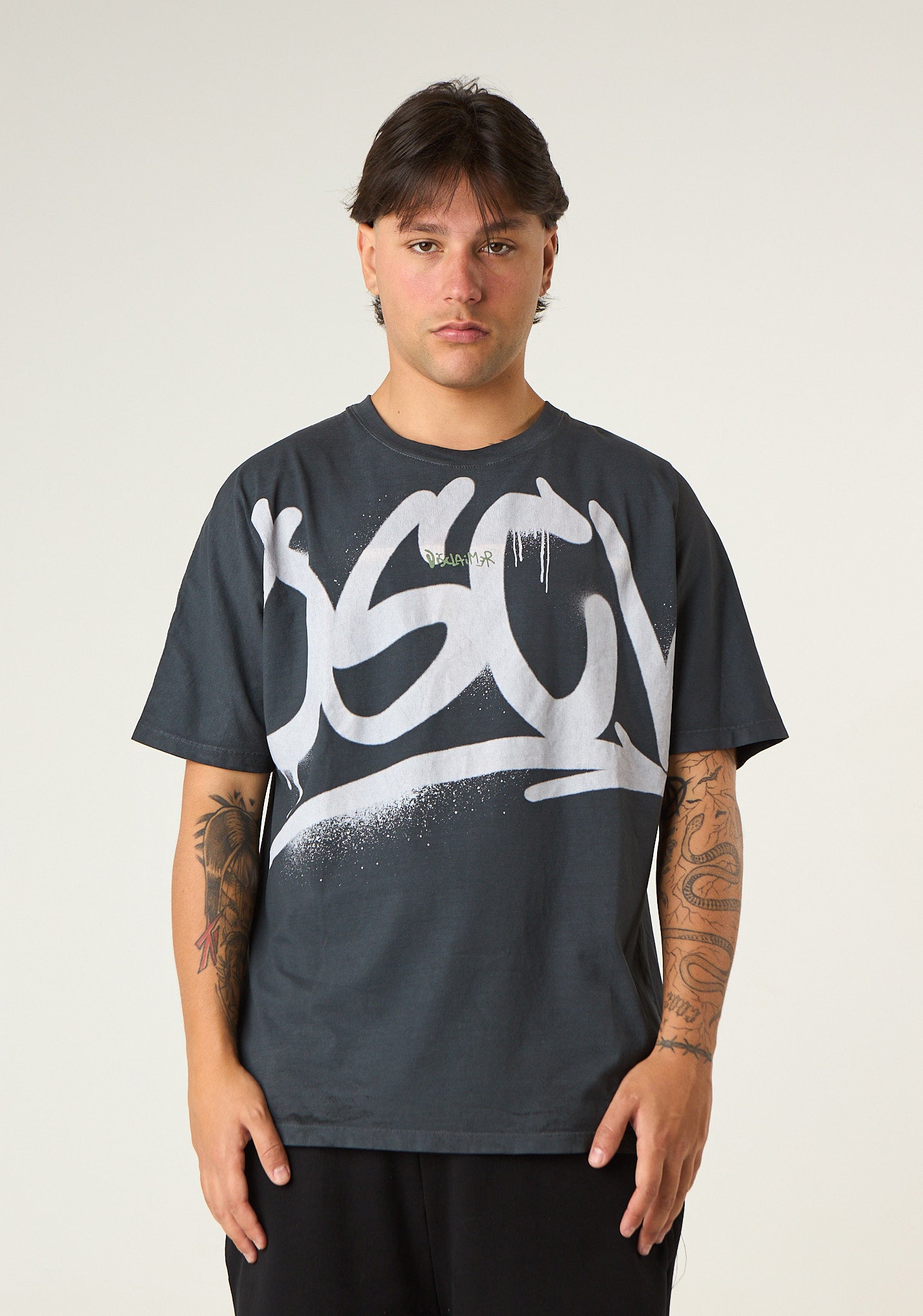 T-shirt con maxi stampa frontale