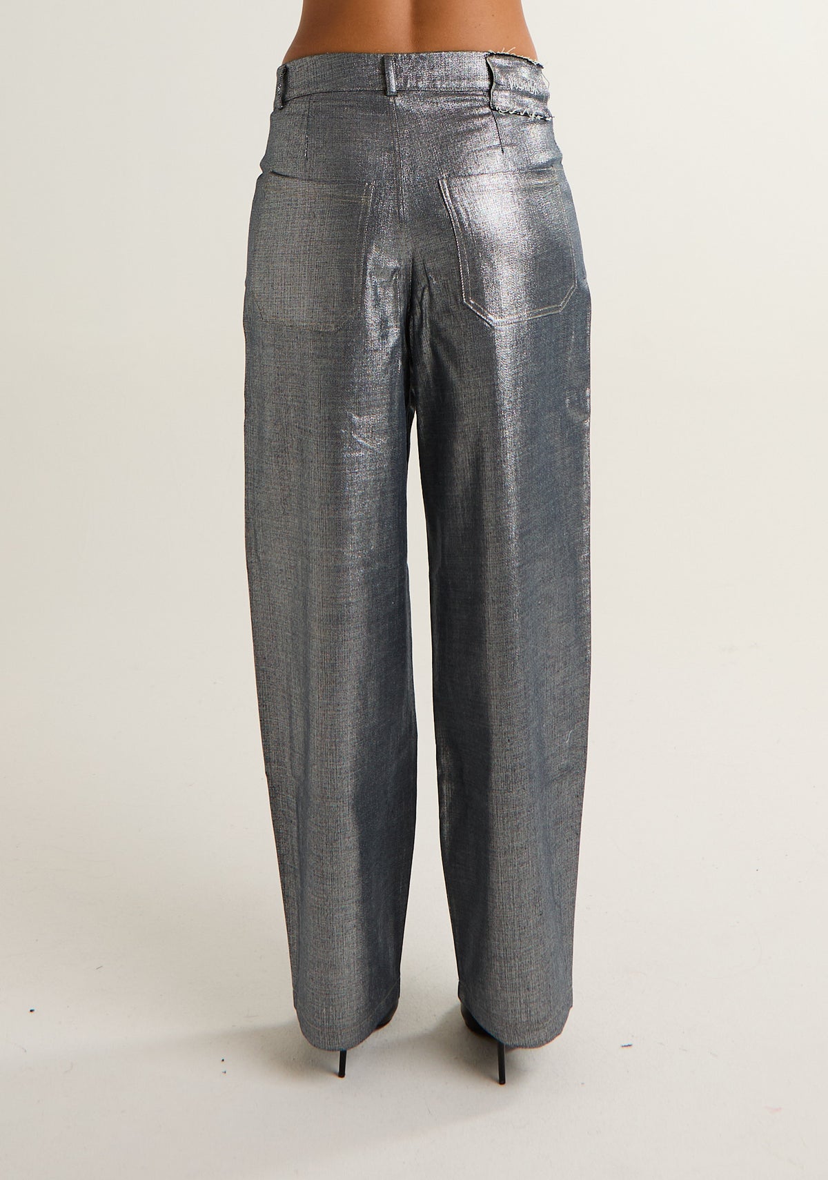 Pantalone in denim spalmato