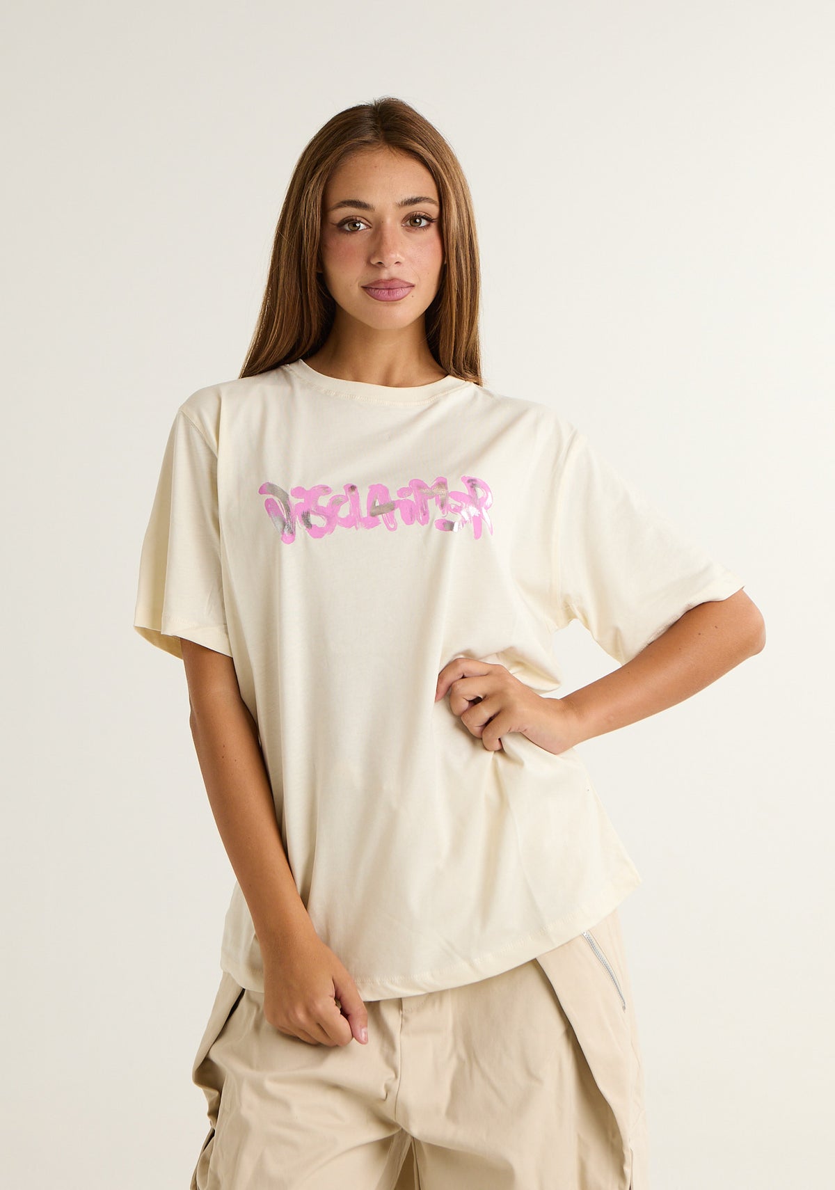 T-shirt con stampa frontale a contrasto