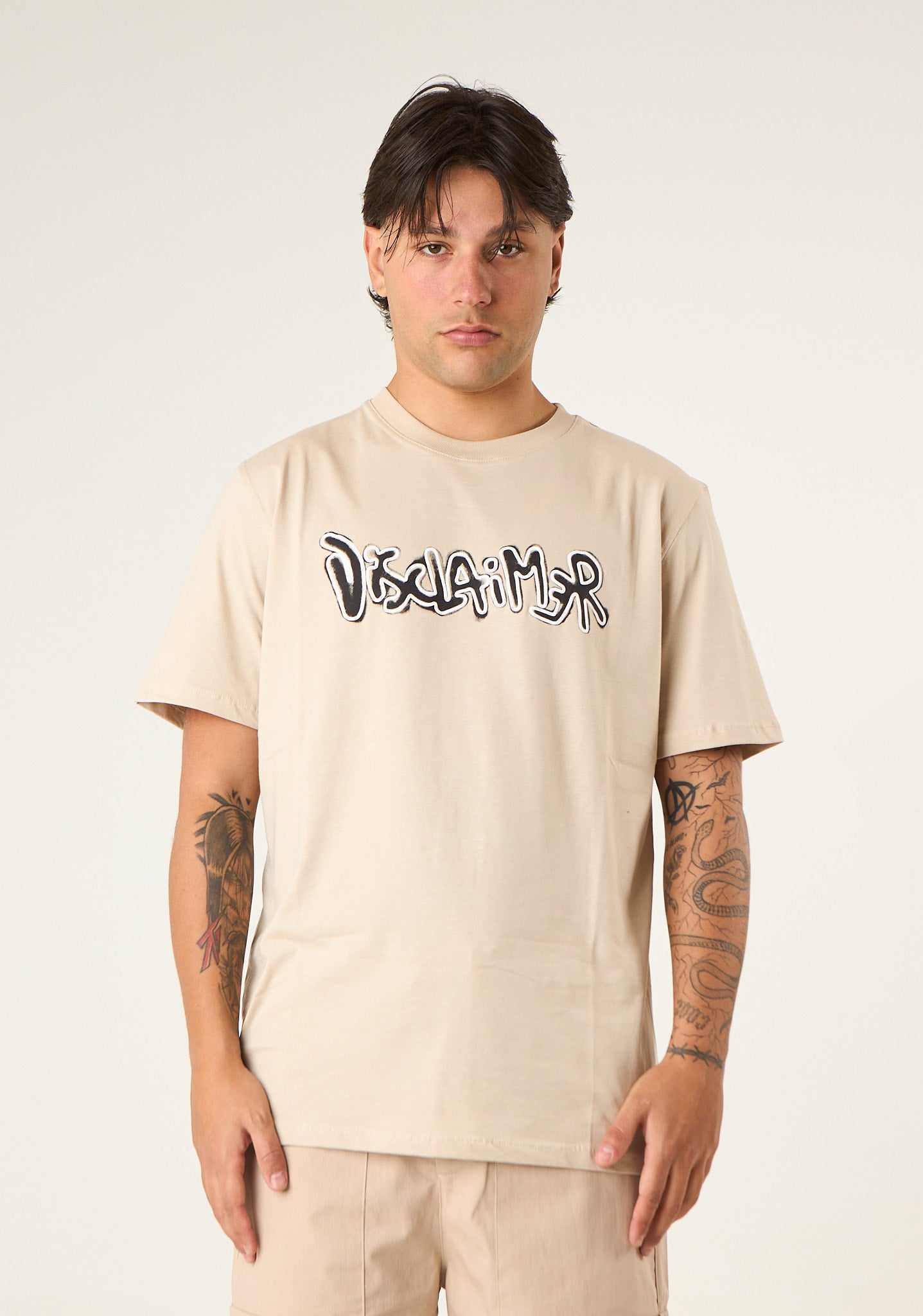 T-shirt con stampa profilata