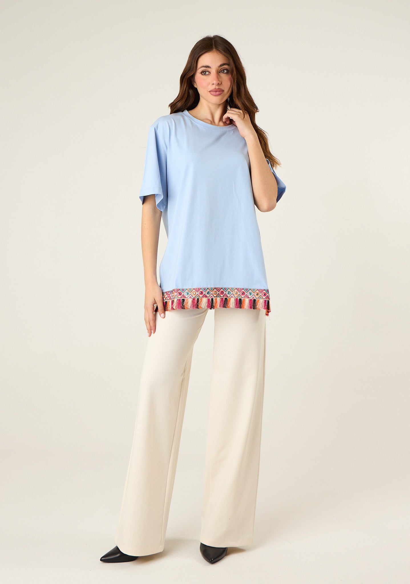 T-shirt con nappe multicolor