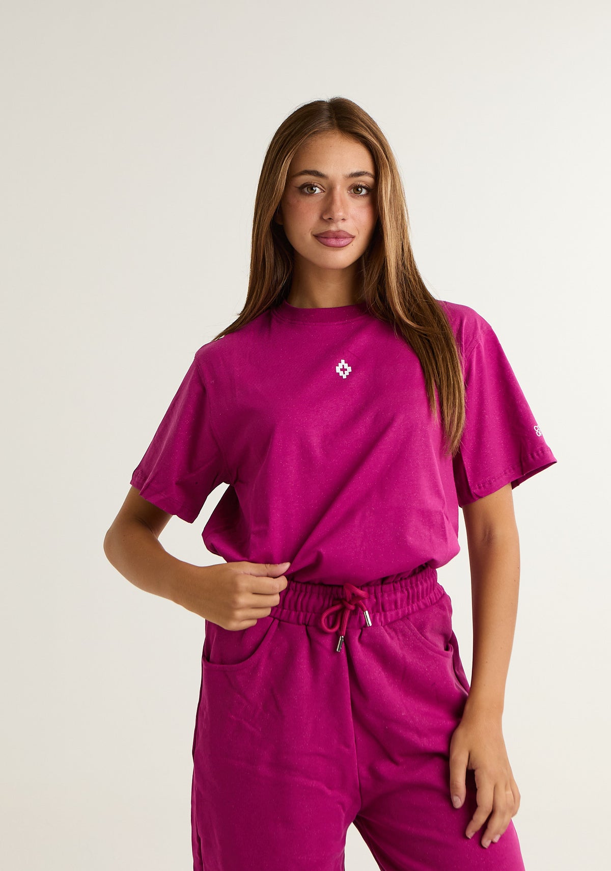 T-shirt con stampa logo piccola