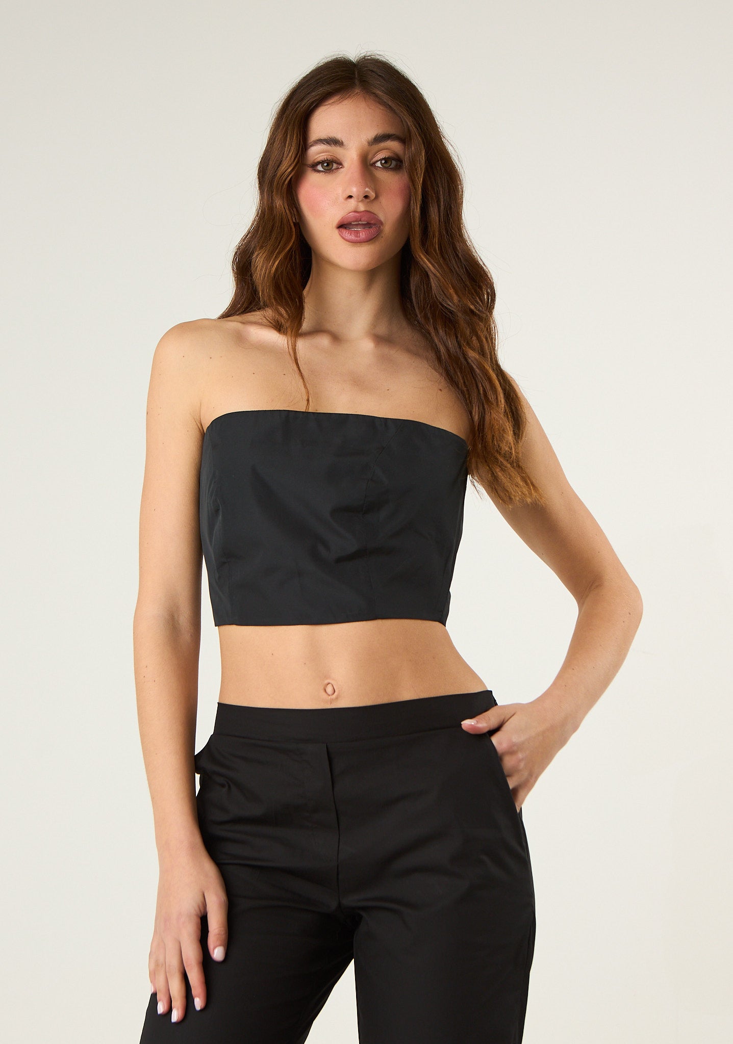 Top crop in popeline