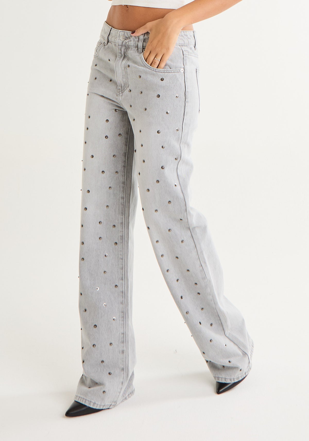 Jeans Aurora con borchie