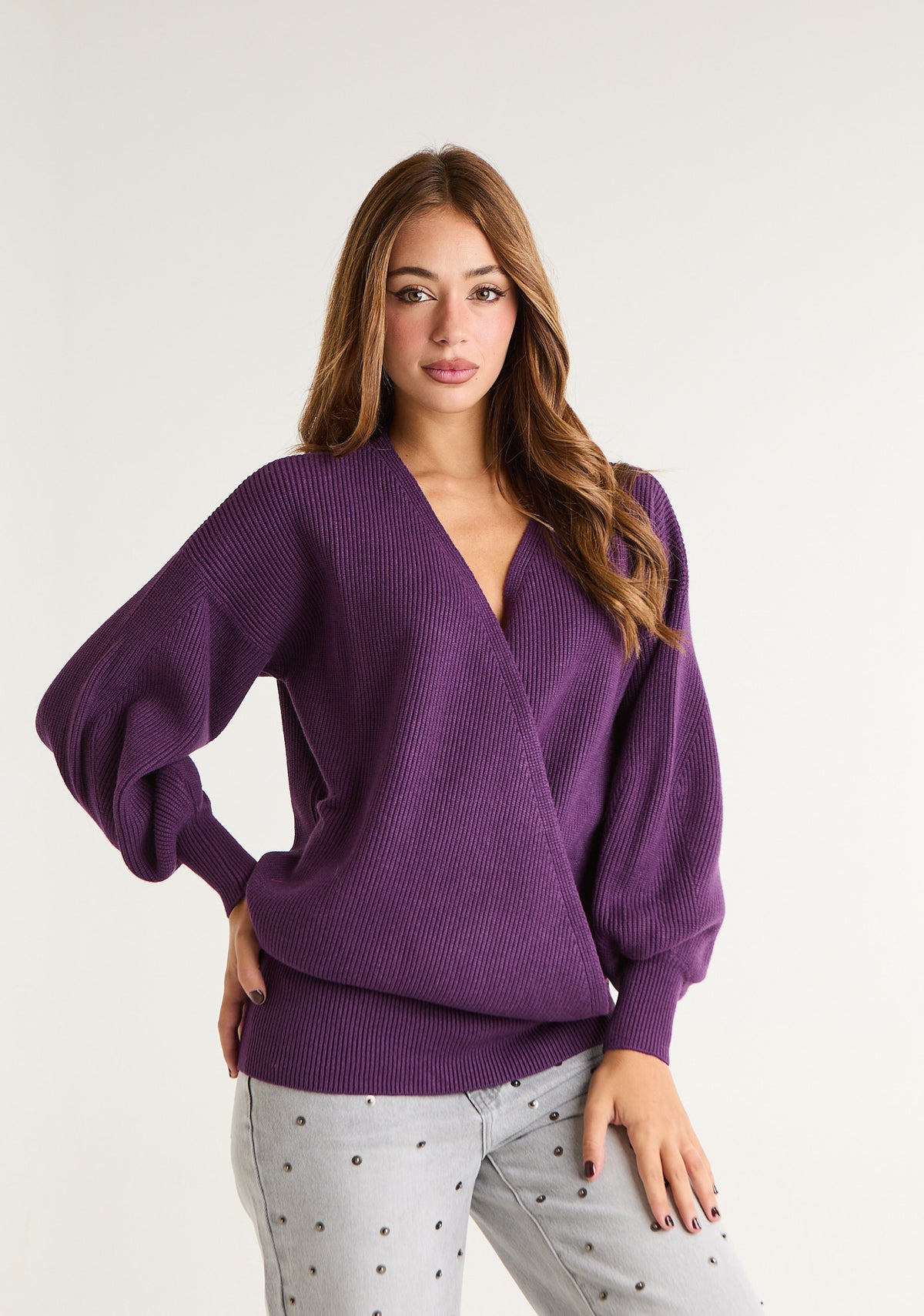 Maglia con ampia scollatura