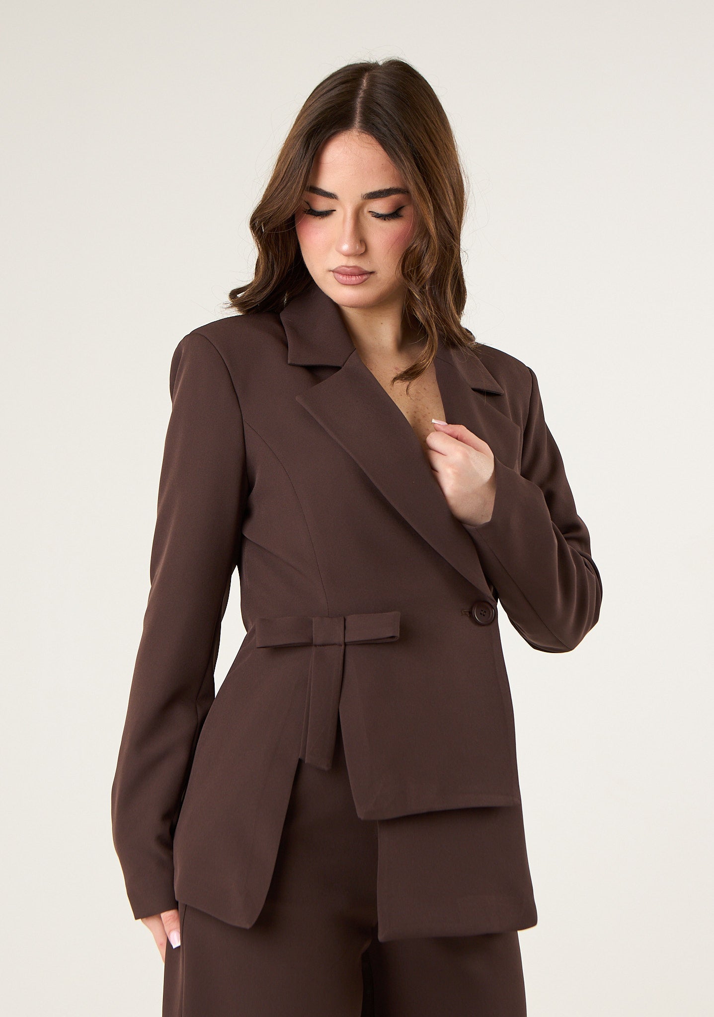 Giacca doppiopetto con fiocco