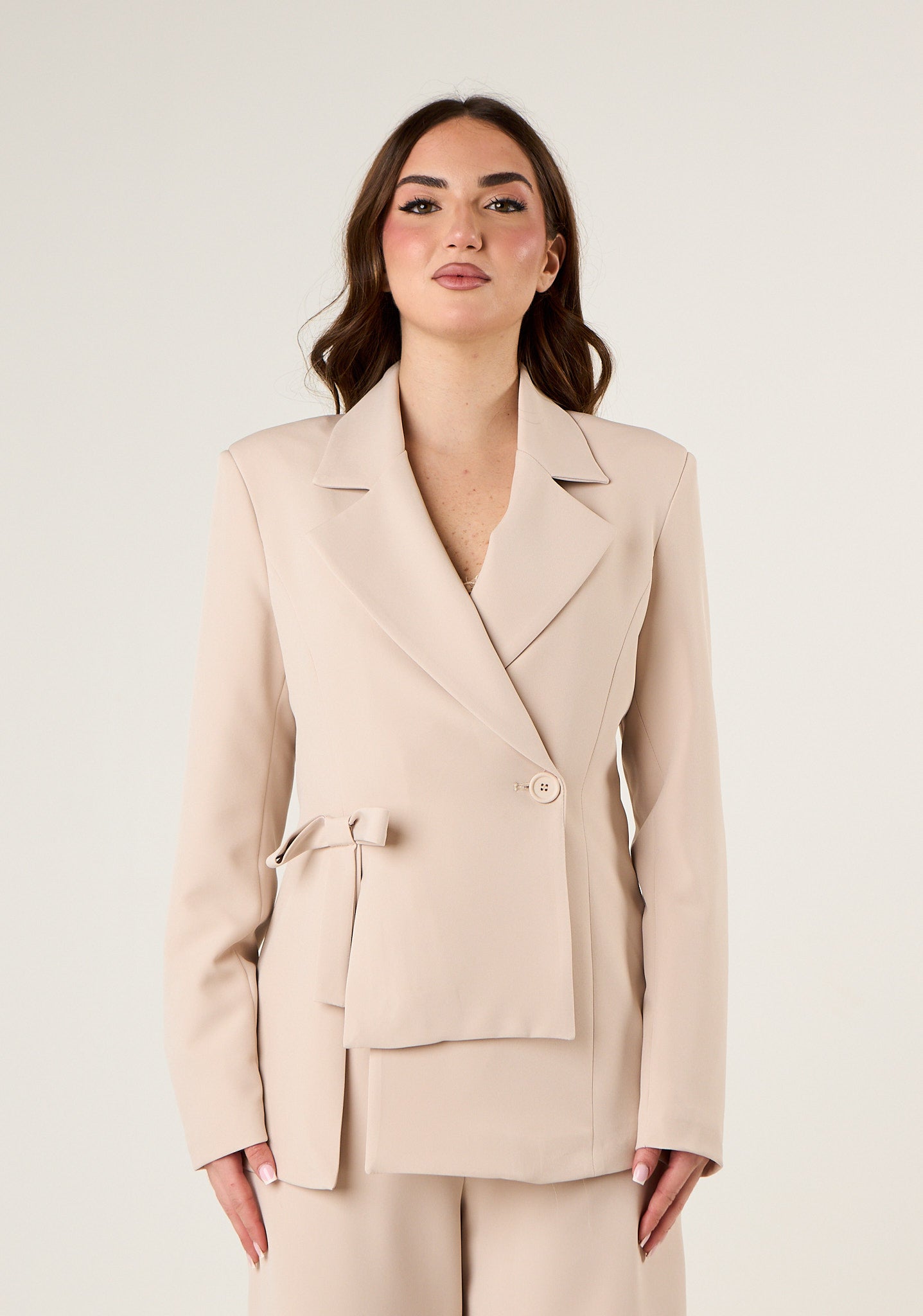 Giacca doppiopetto con fiocco