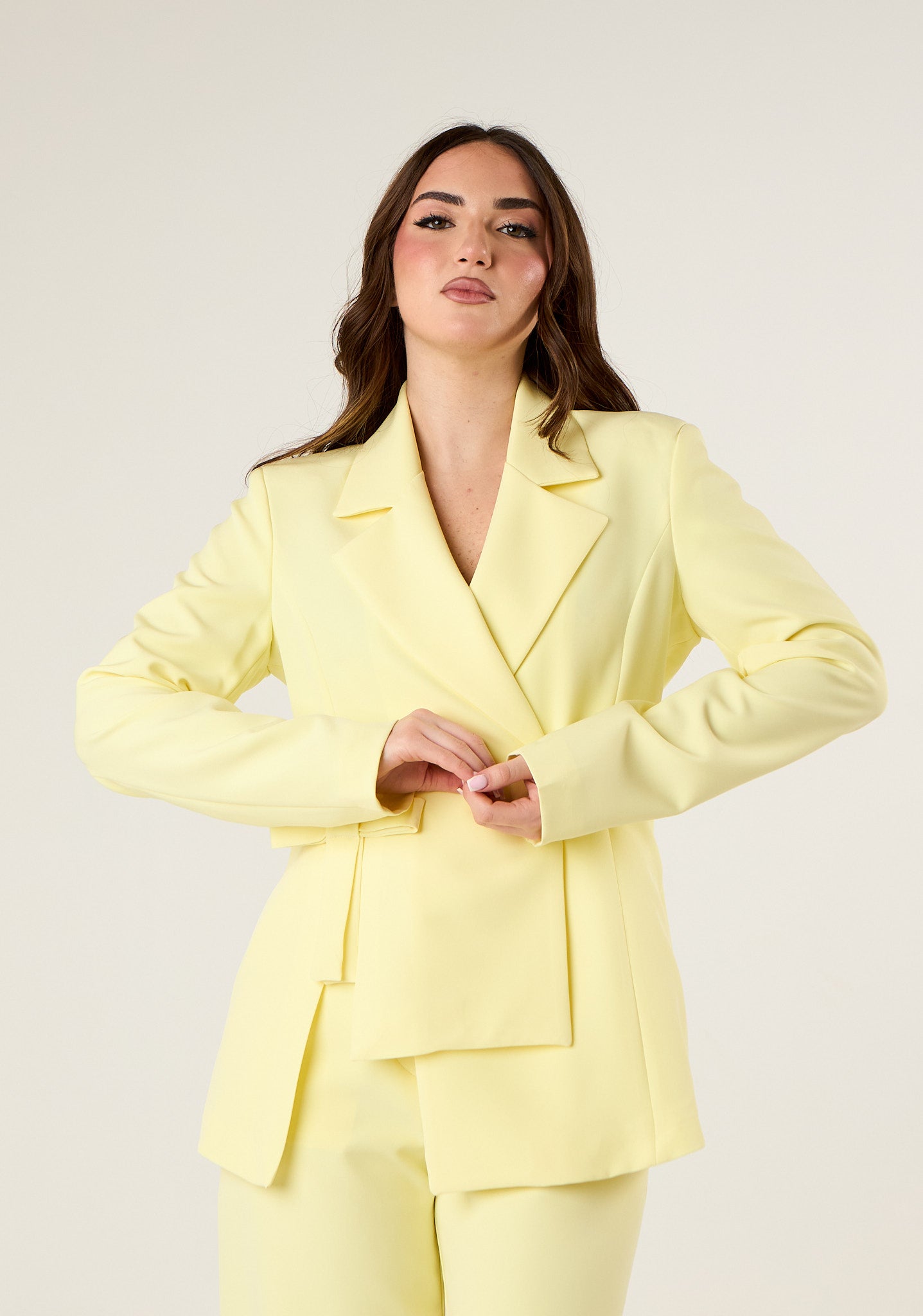 Giacca doppiopetto con fiocco