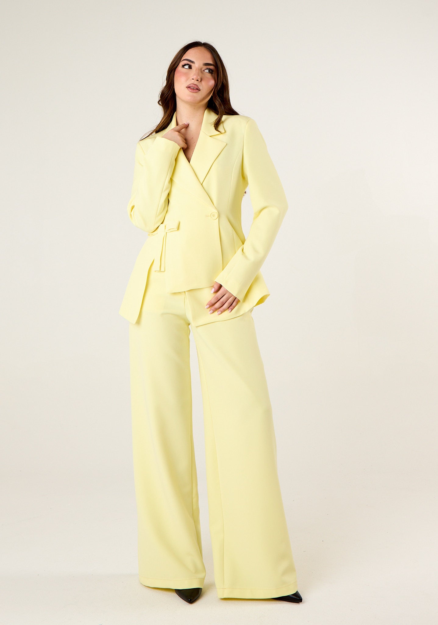 Giacca doppiopetto con fiocco