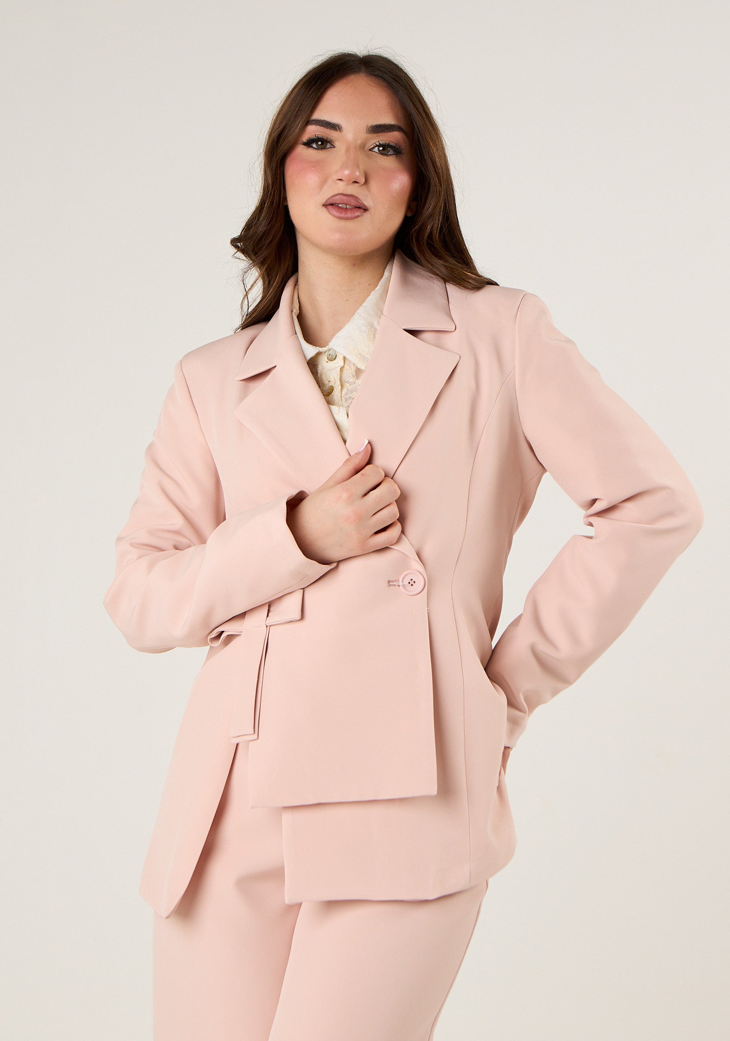 Giacca doppiopetto con fiocco