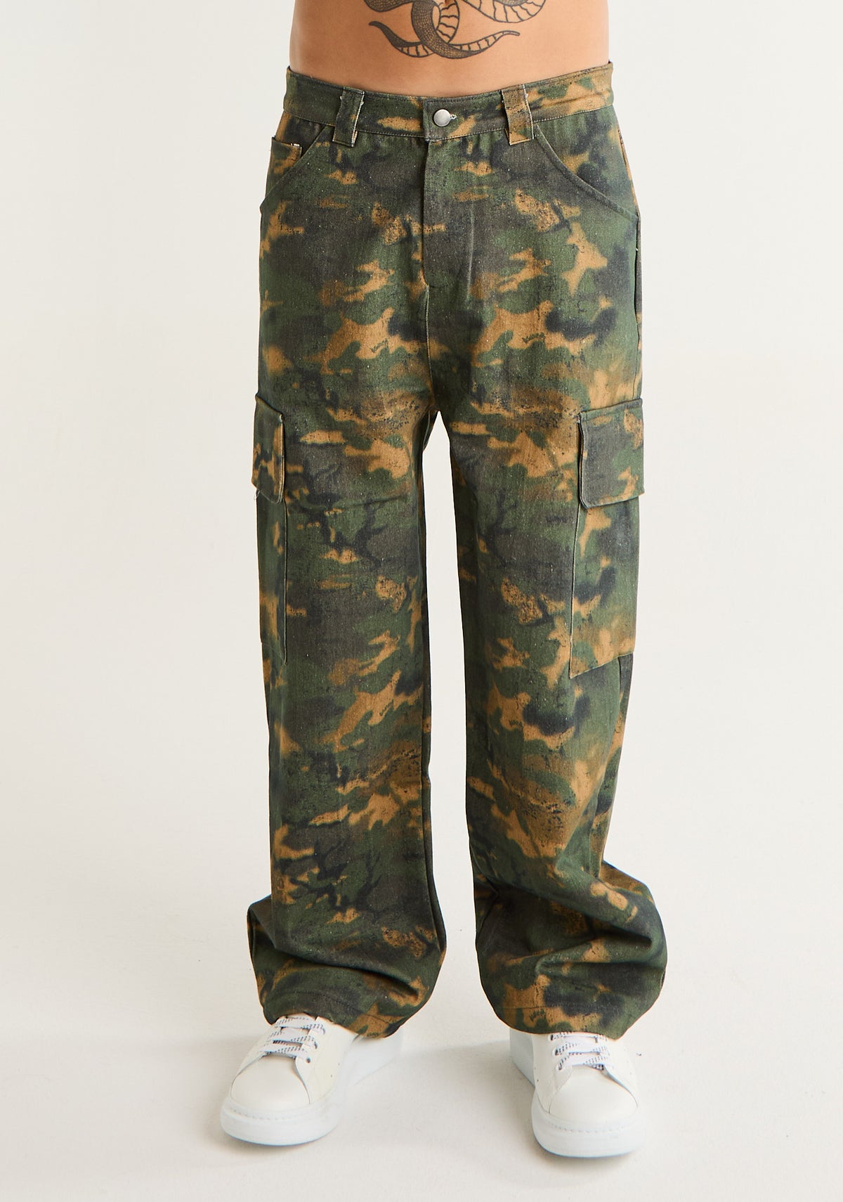 Pantalone in denim camouflage