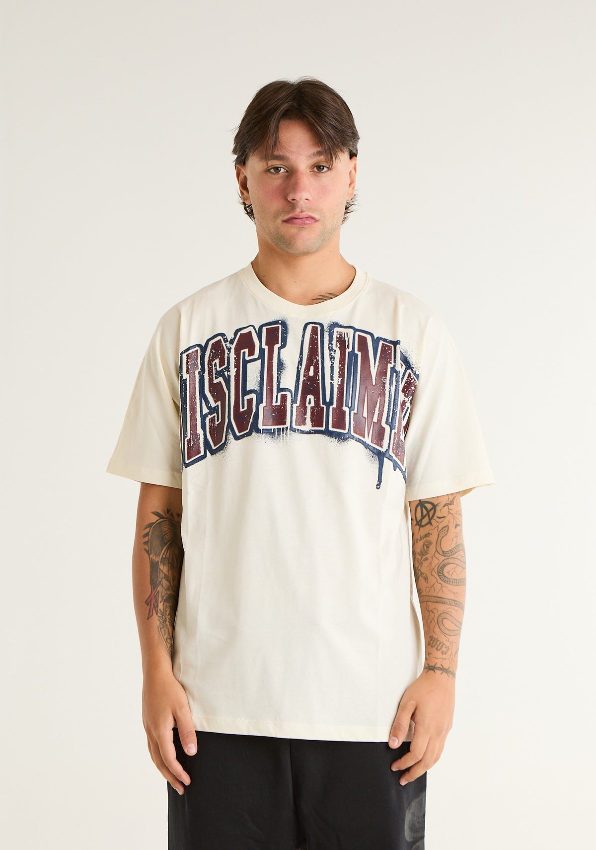 T-shirt con stampa college