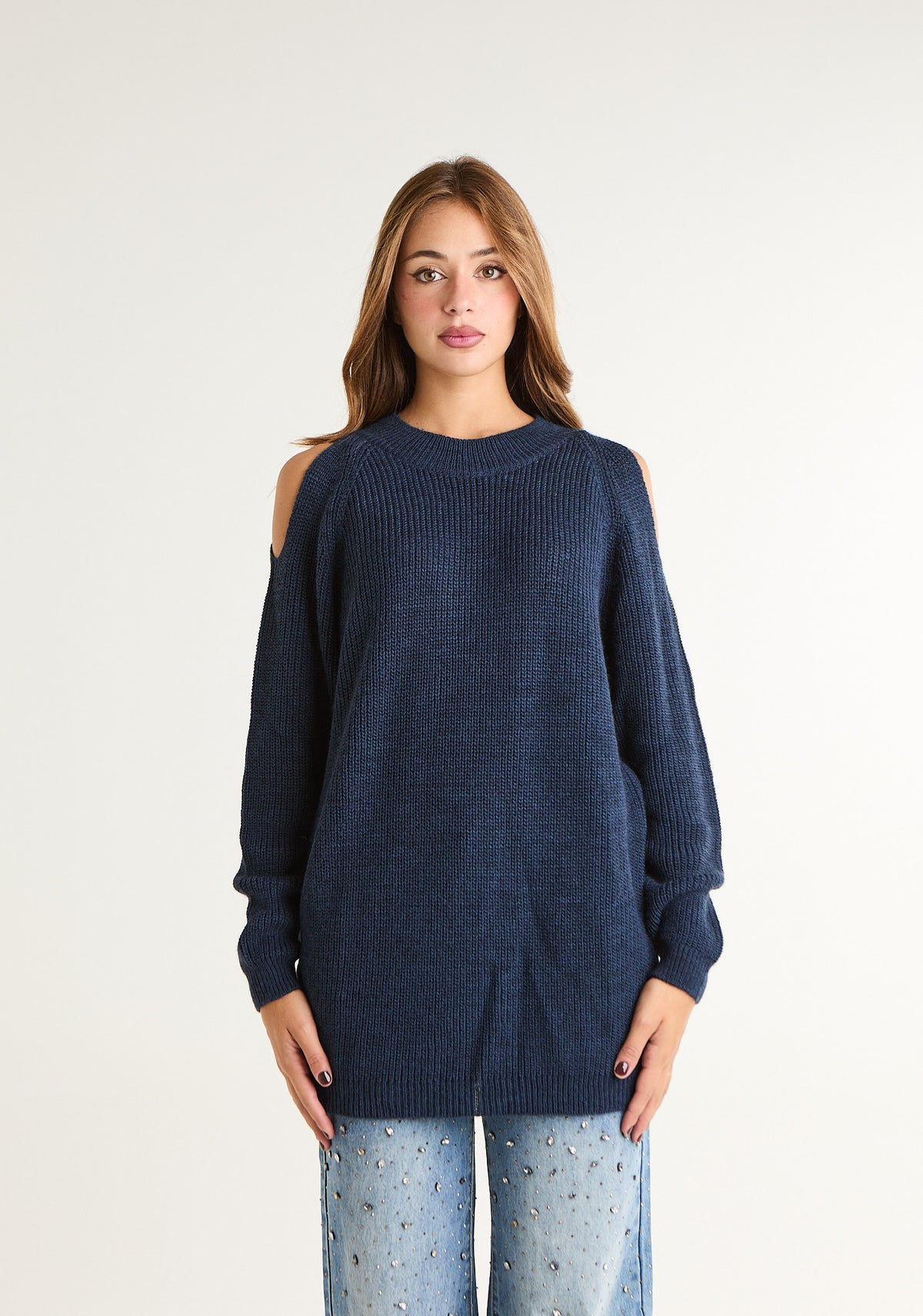 Maglia lunga con omeri scoperti