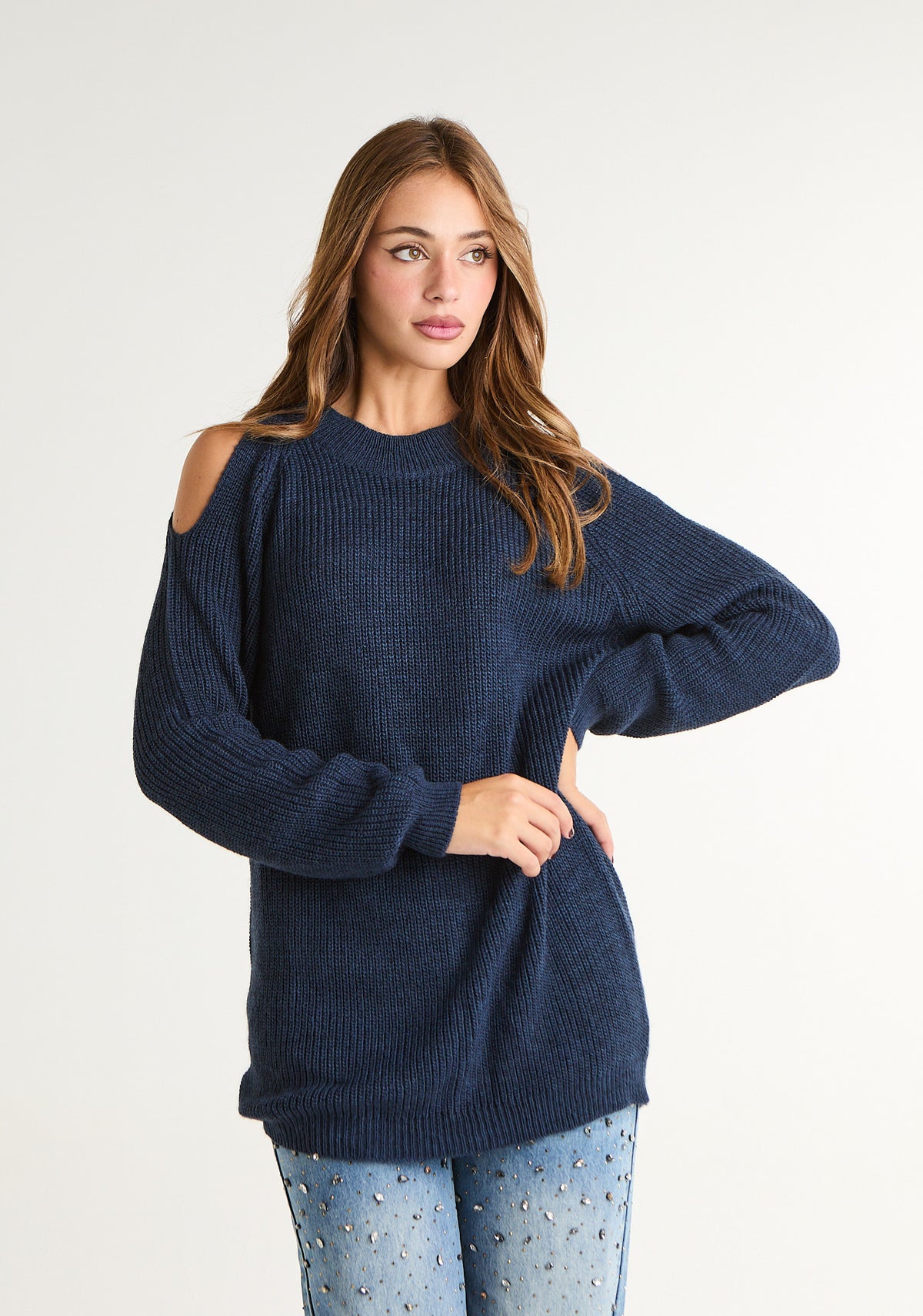 Maglia lunga con omeri scoperti