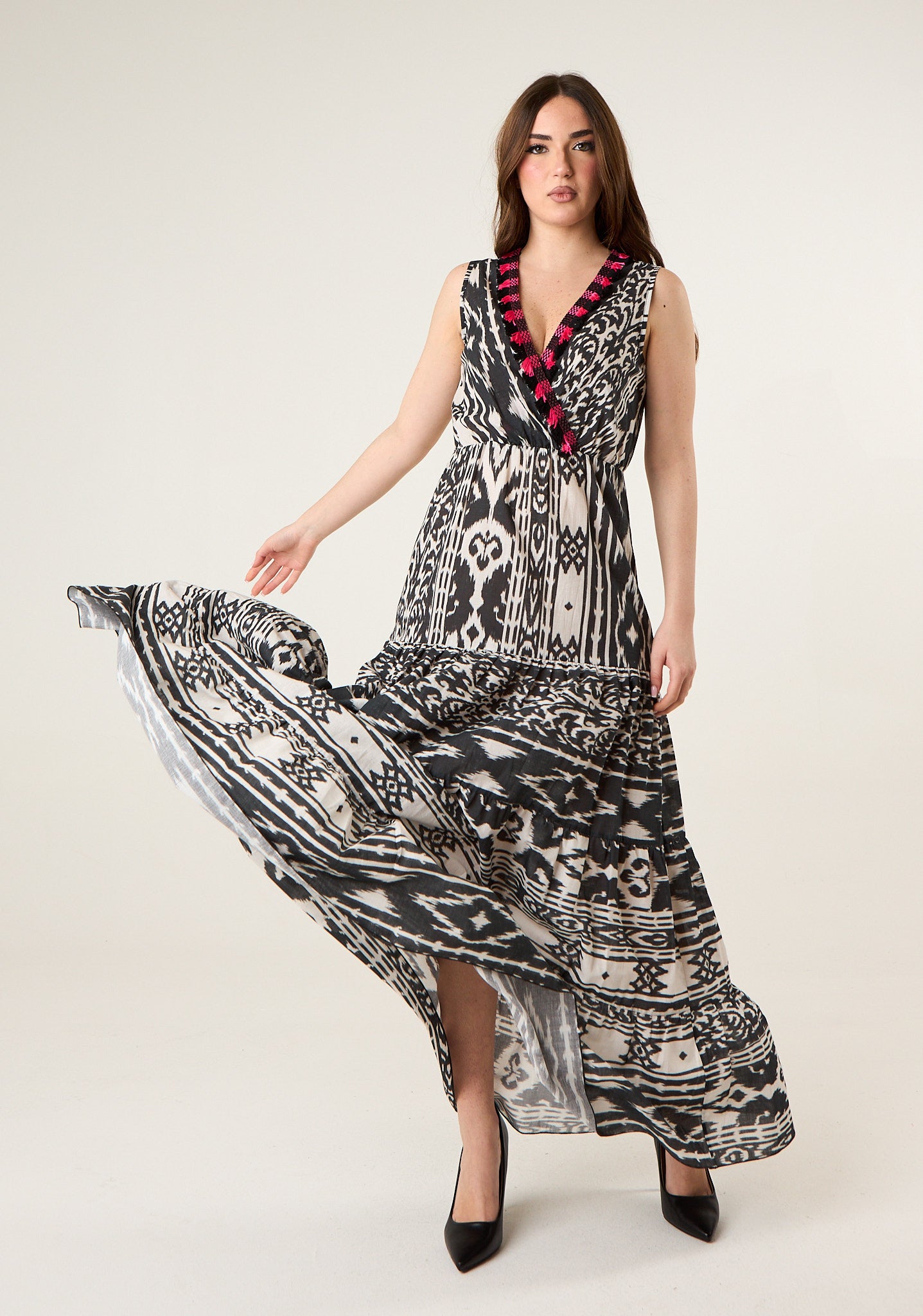 Abito lungo in fantasia azteca