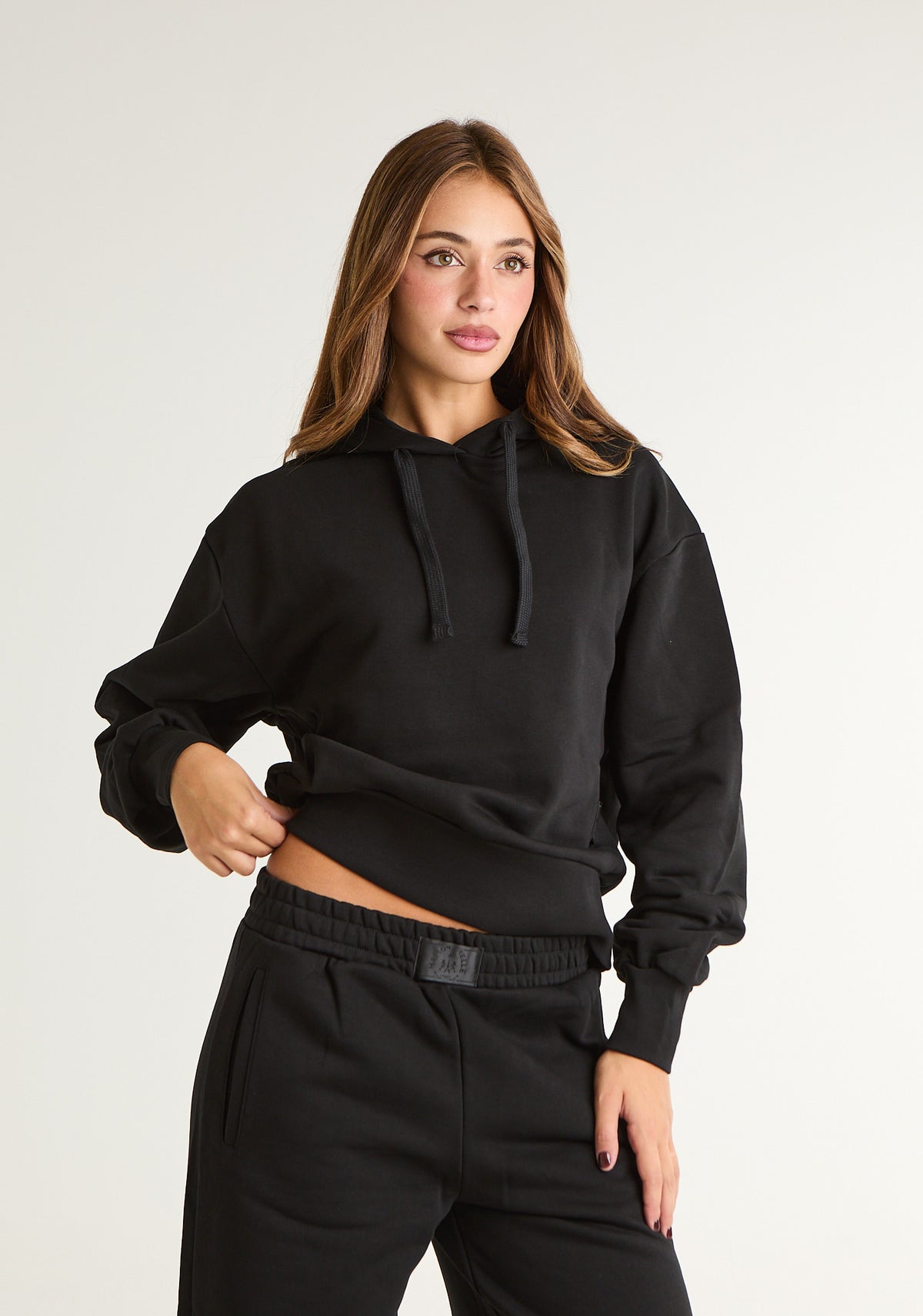 Felpa basic cappuccio fisso