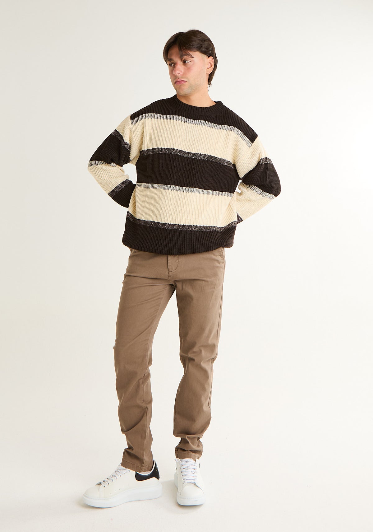 Maglia spessa a righe di colore