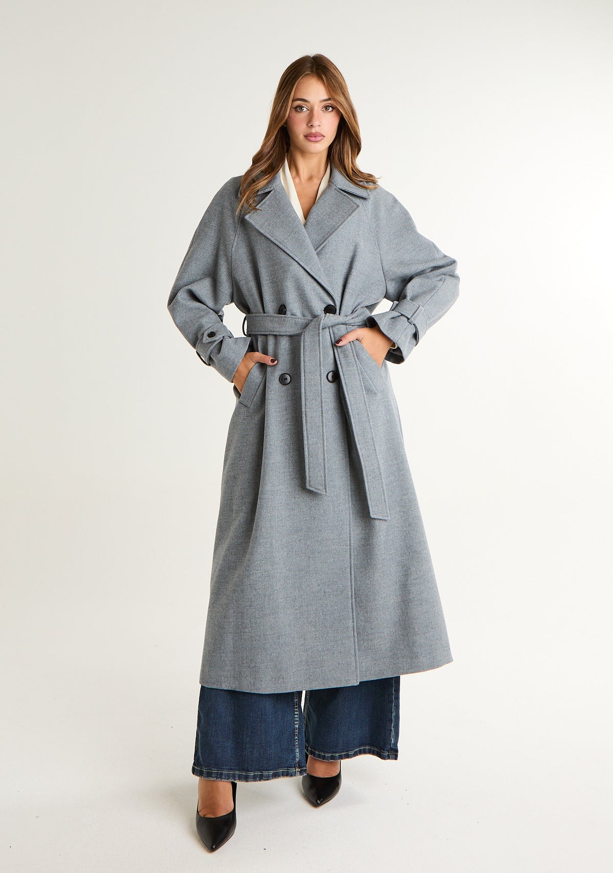 Cappotto over a revers ampi