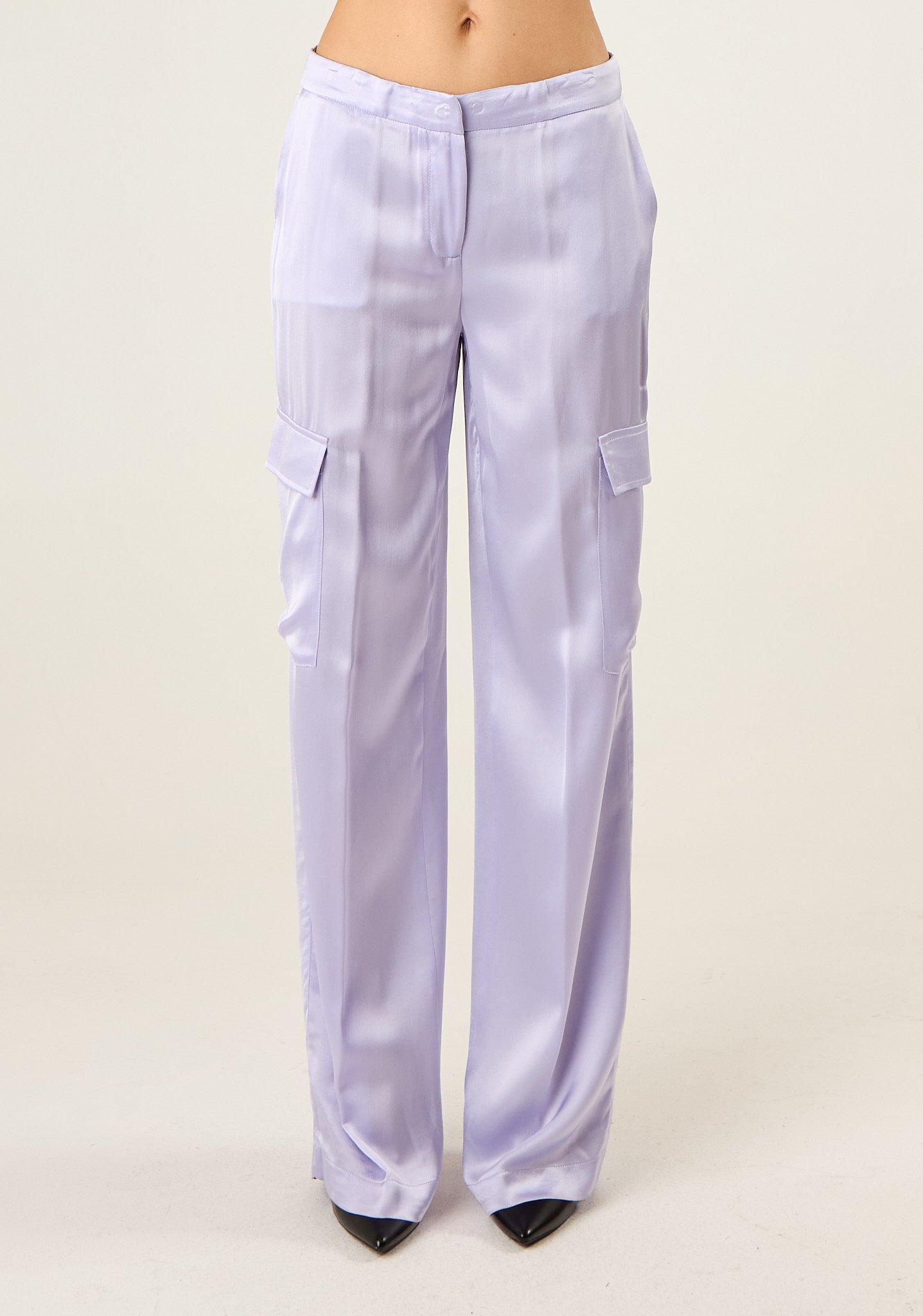 Pantalone cargo in raso