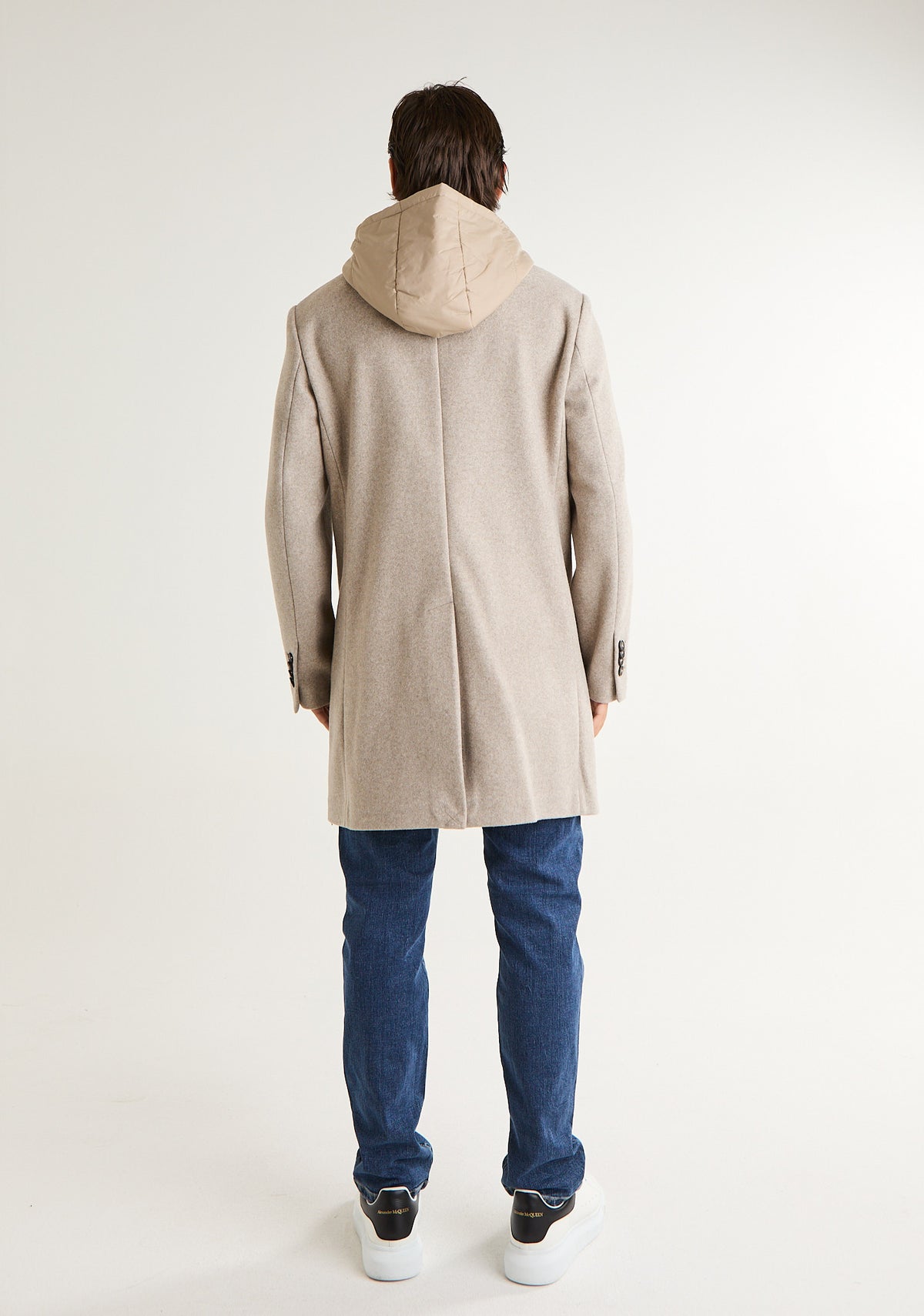 Cappotto con dettaglio removibile
