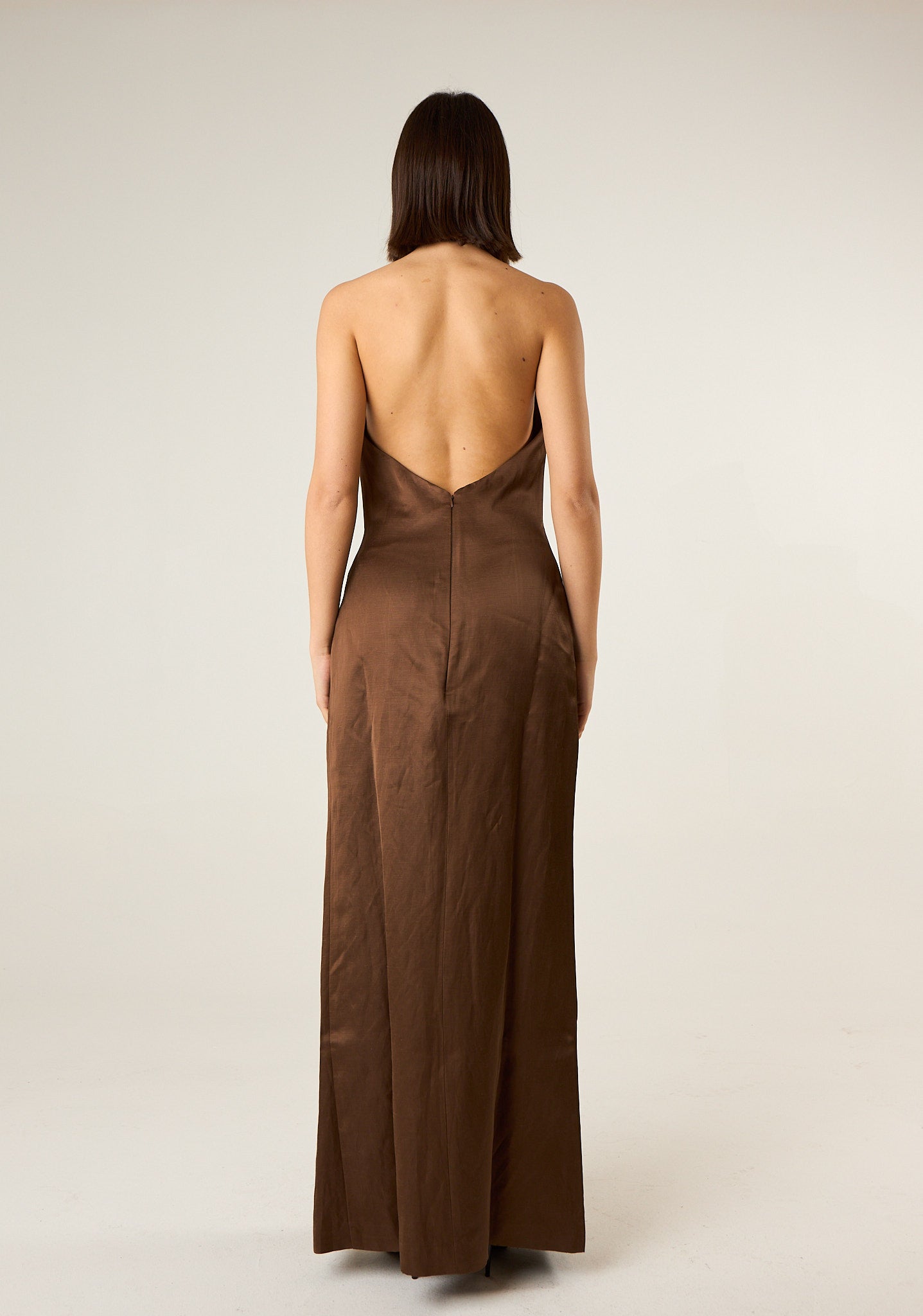 Abito lungo con spacco laterale