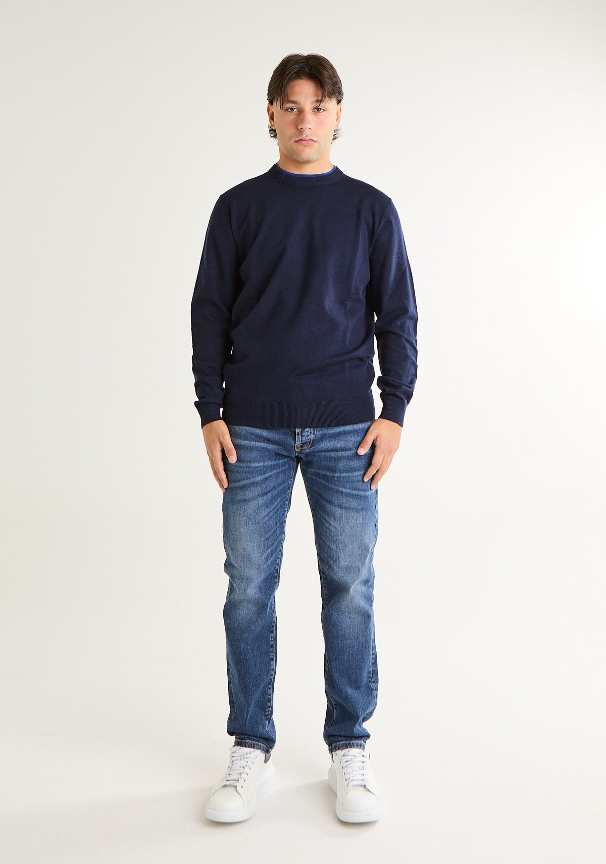 Maglia con girocollo dettaglio