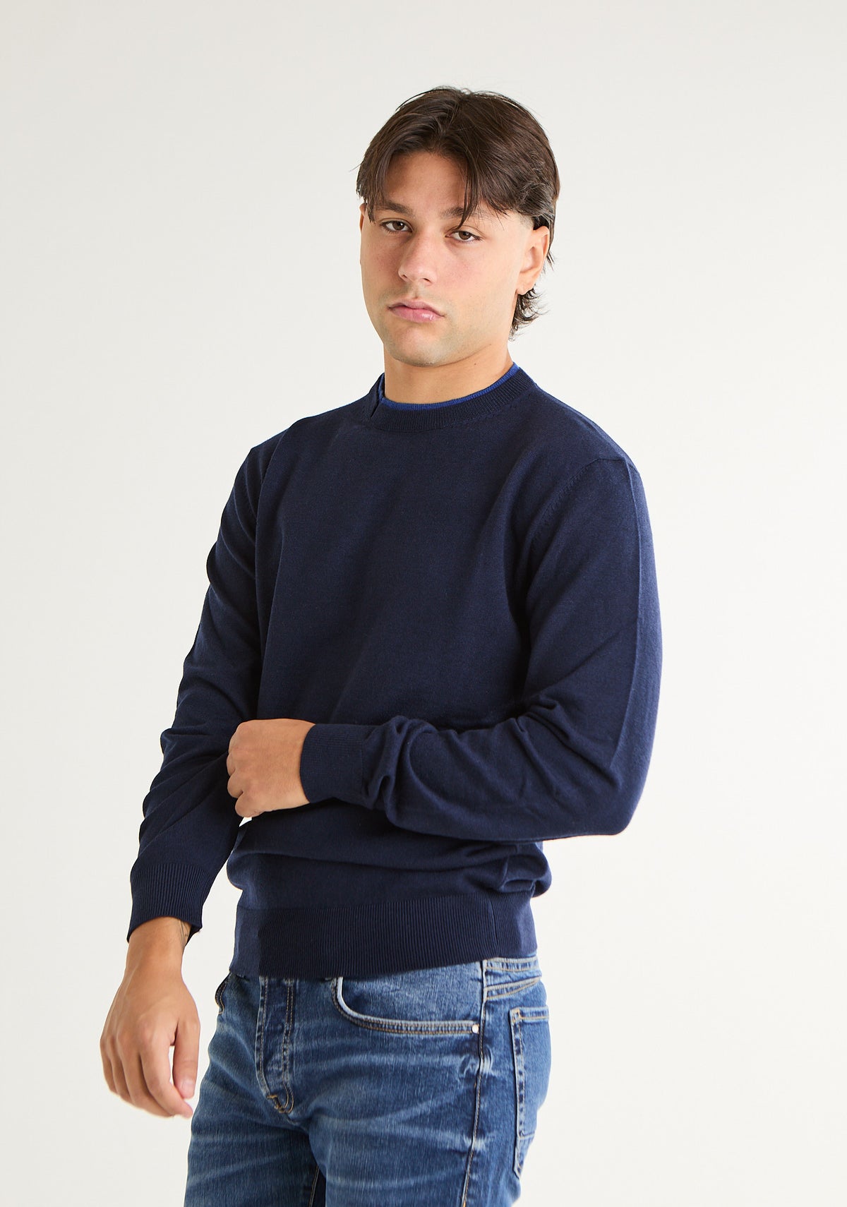 Maglia con girocollo dettaglio