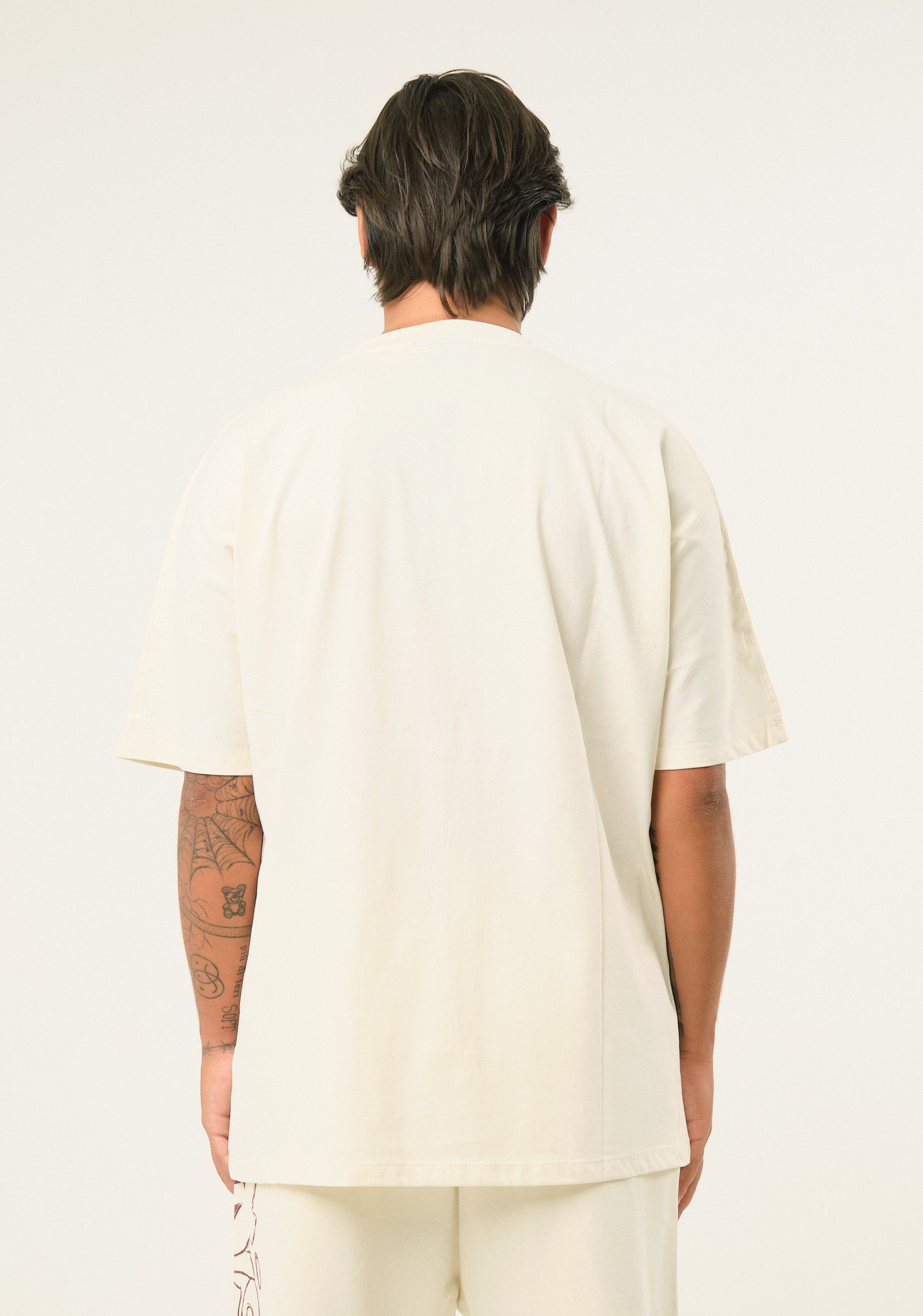 T-shirt con stampa fuoco