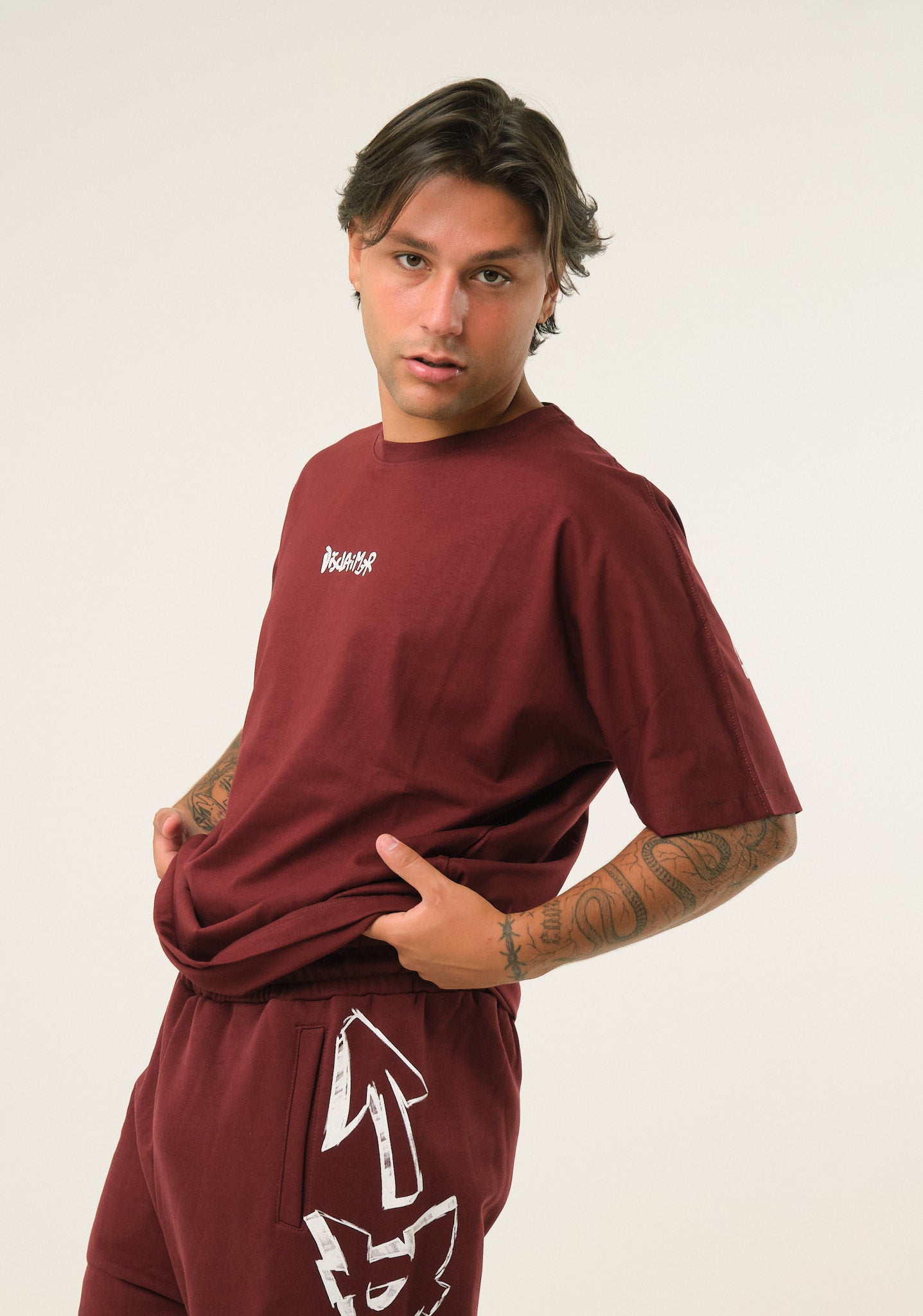 T-shirt con stampa spray