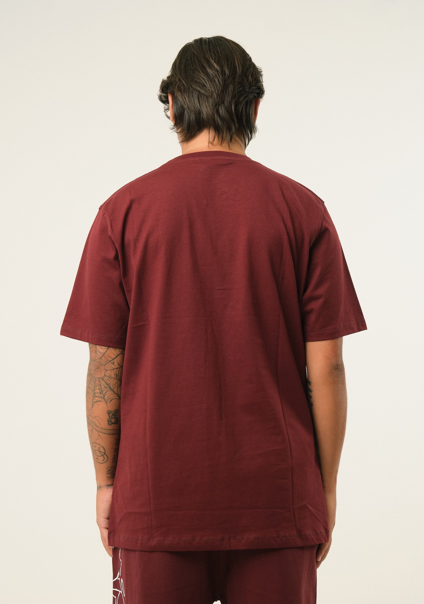 T-shirt con stampa frontale