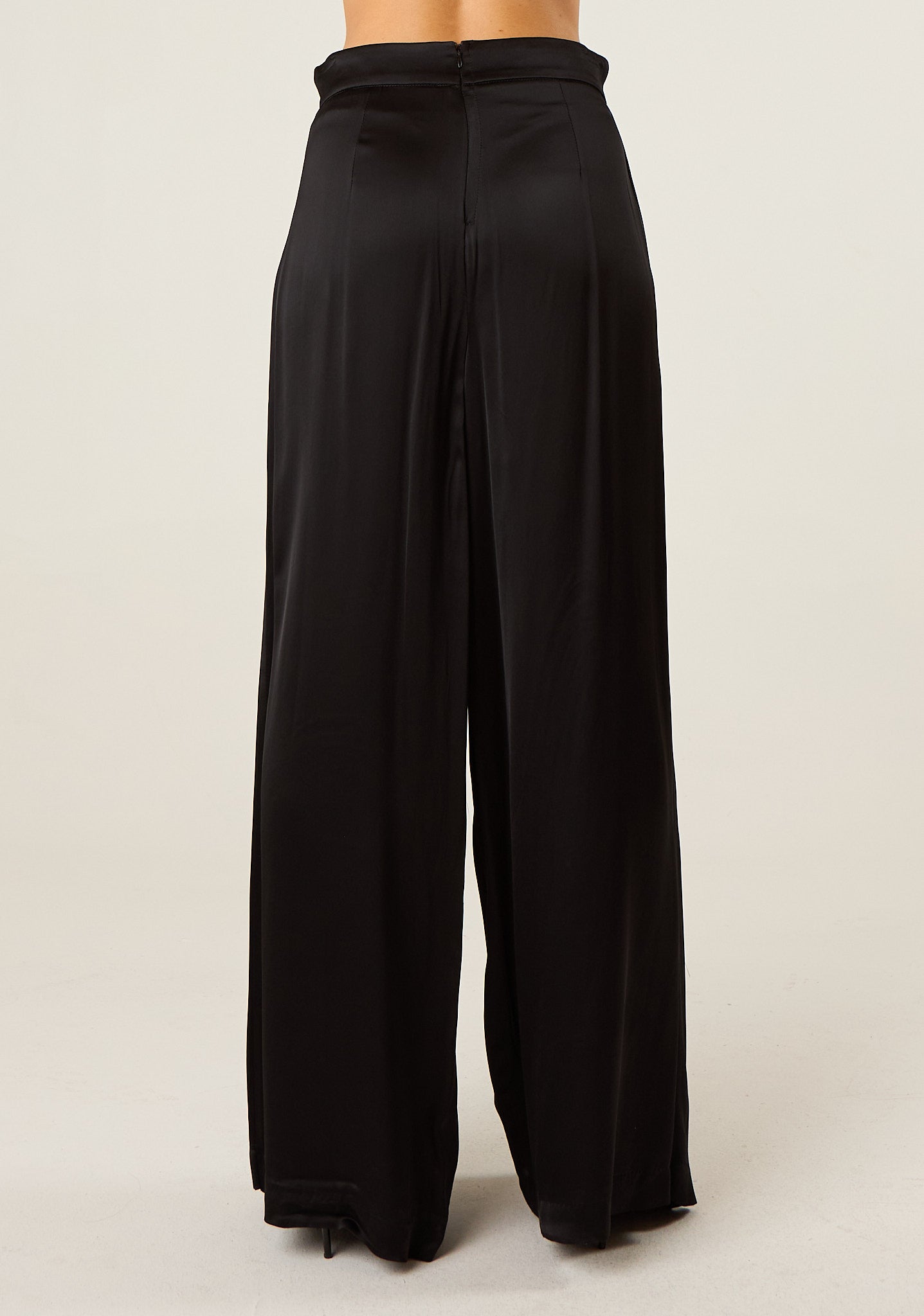 Pantalone con pannelli superiori