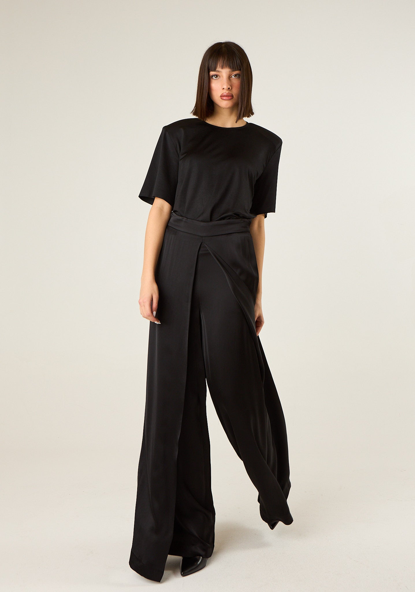 Pantalone con pannelli superiori