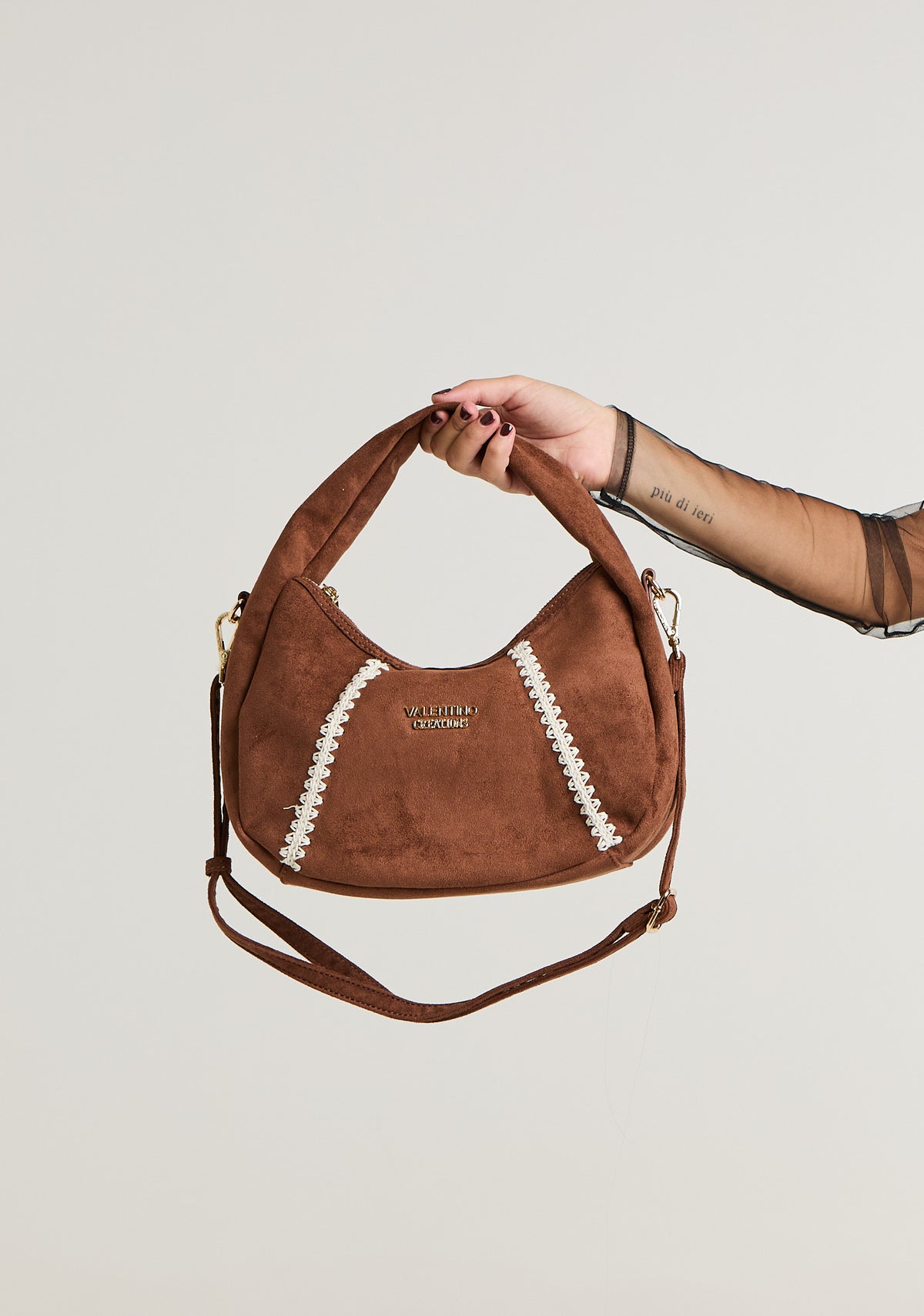 Borsa a mezzaluna
