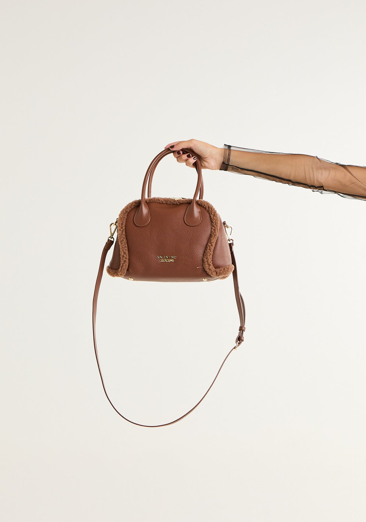 Borsa bauletto con inserto in pelo