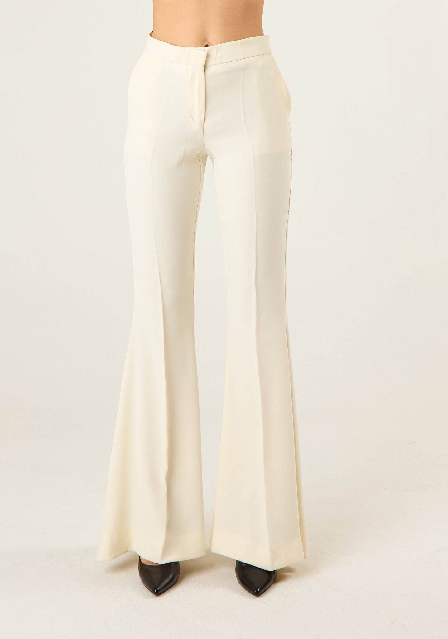 Pantalone a zampa d'elefante