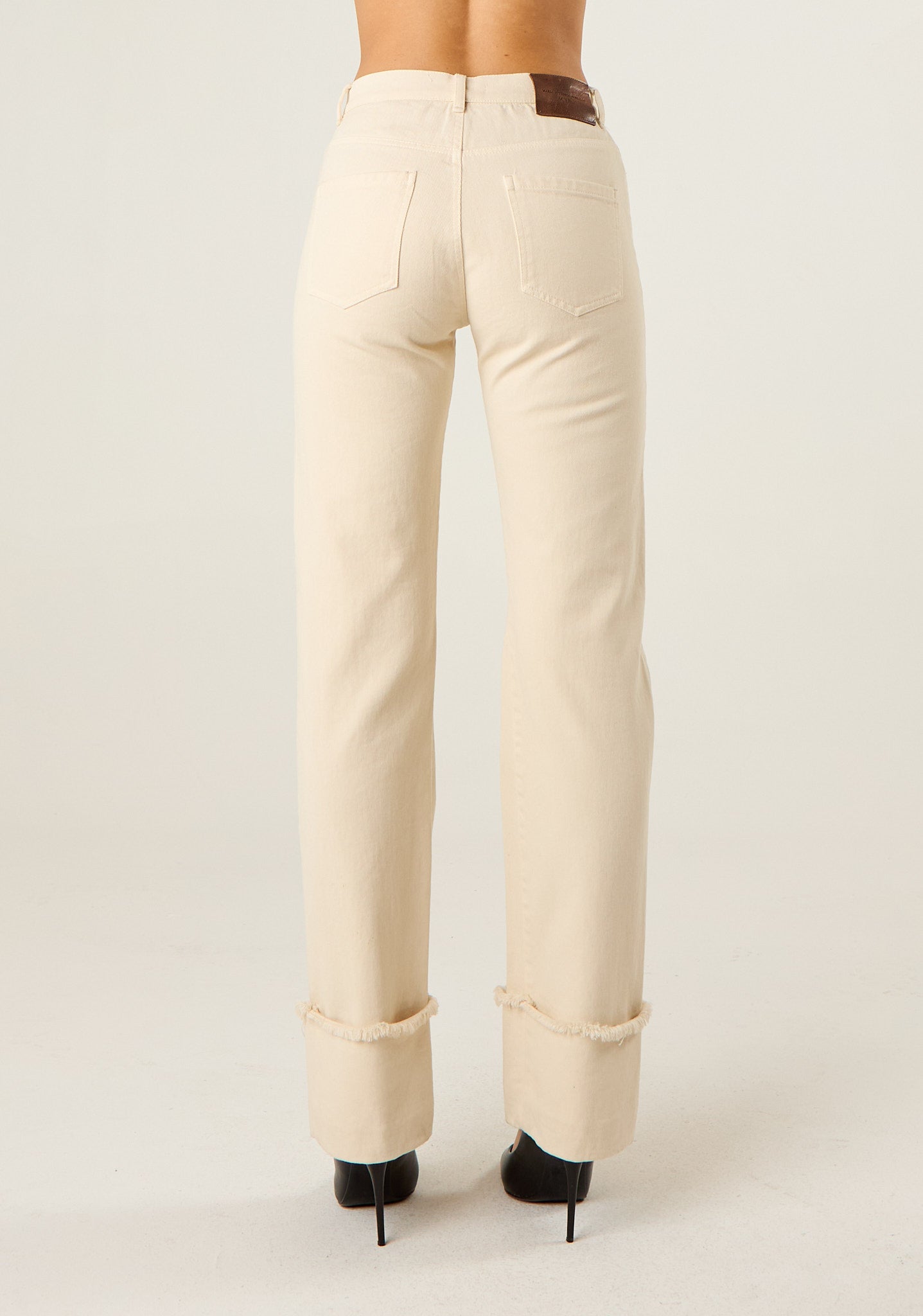 Jeans regular con ampio risvolto