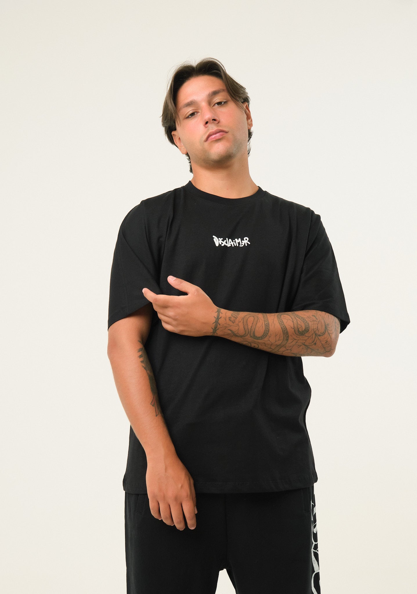 T-shirt con stampa spray