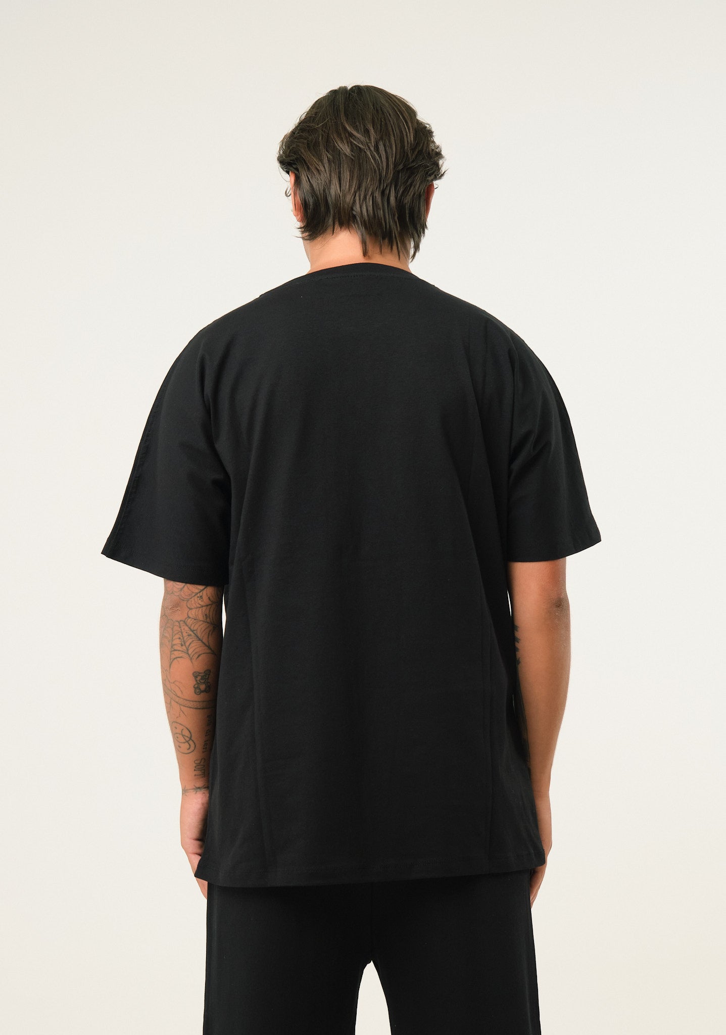 T-shirt con stampa frontale