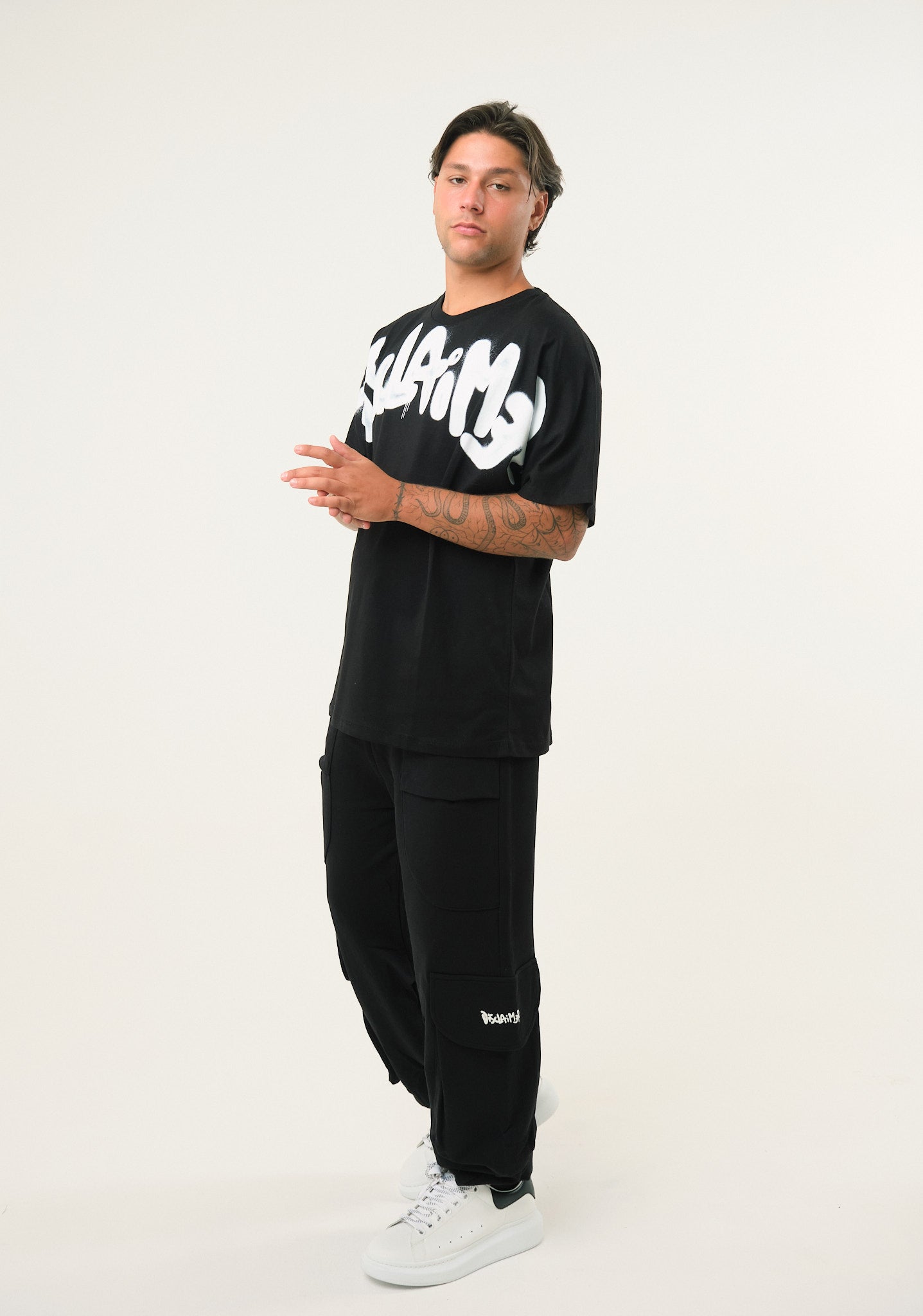 T-shirt con stampa frontale