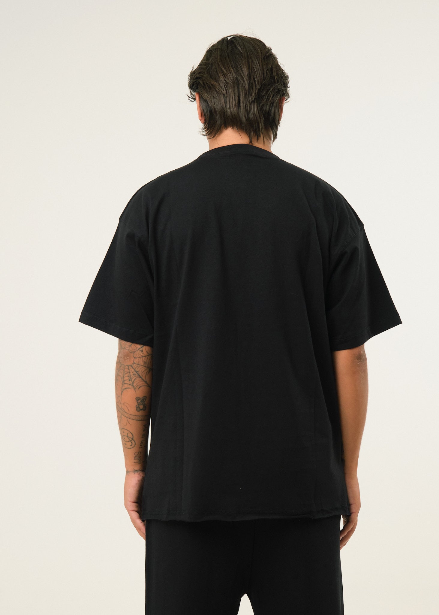 T-shirt con stampe frontali