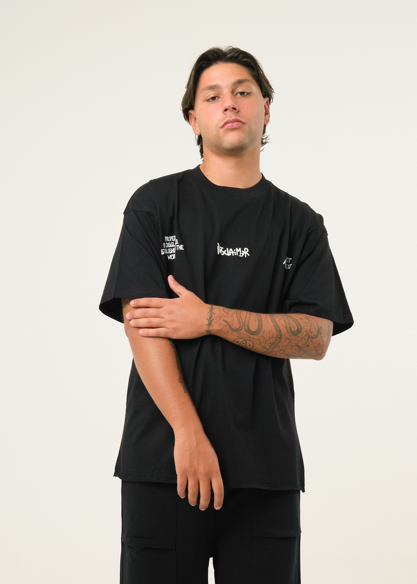 T-shirt con stampe frontali