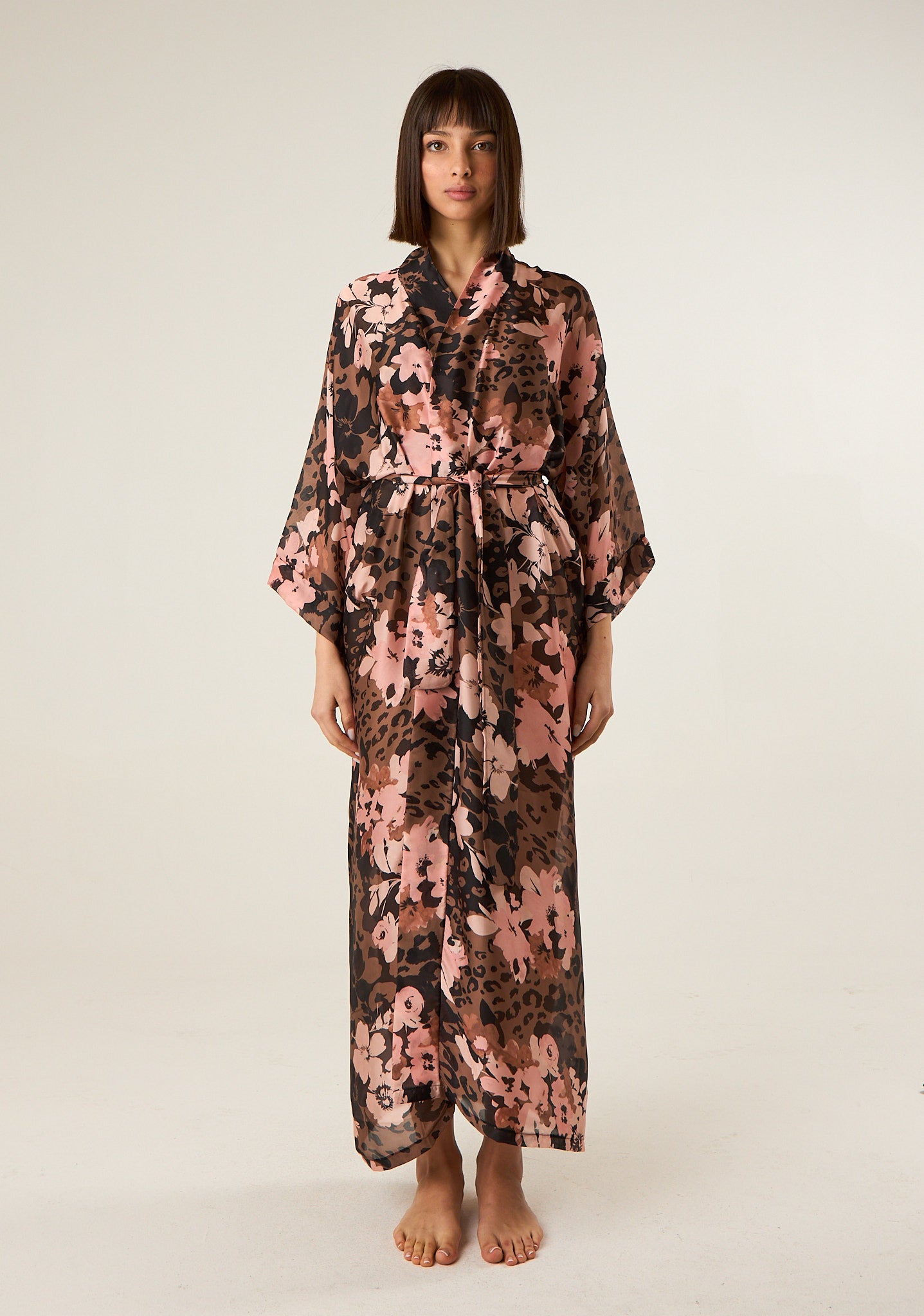 Kimono lungo in tessuto scivolato