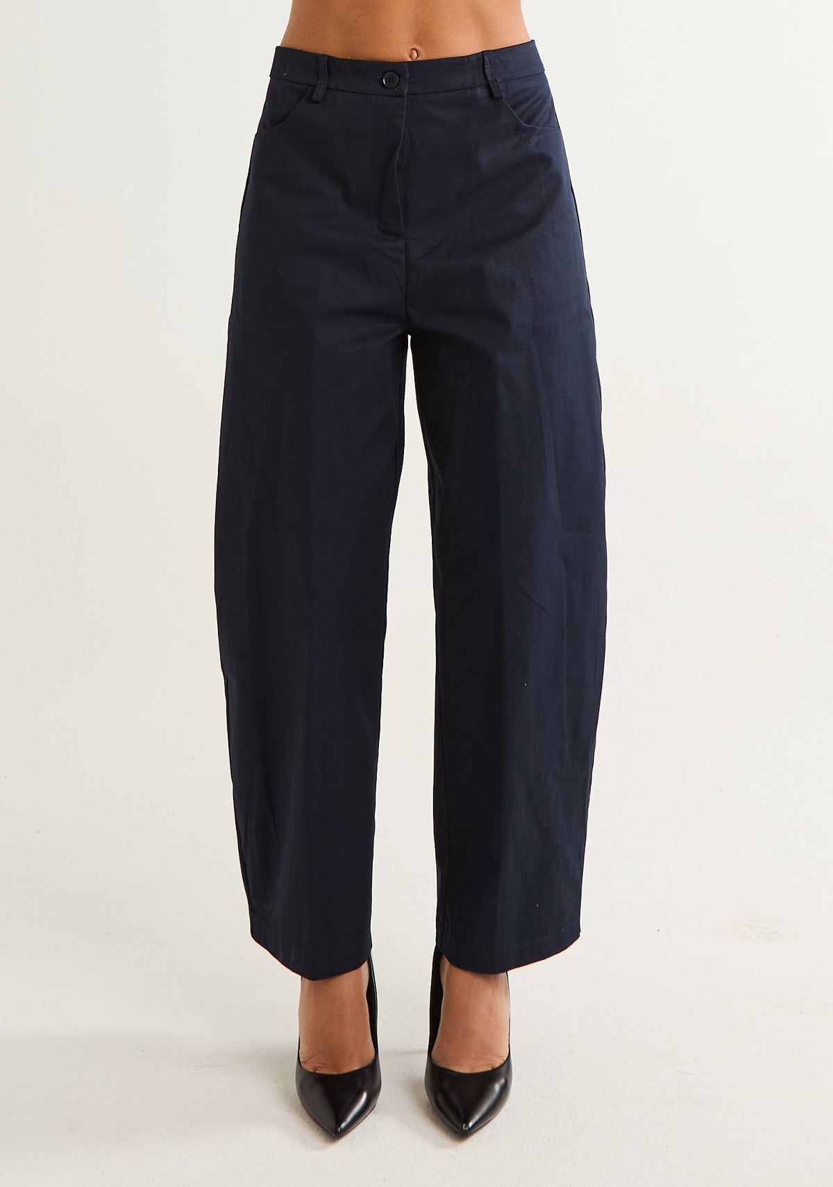 Pantalone barrel
